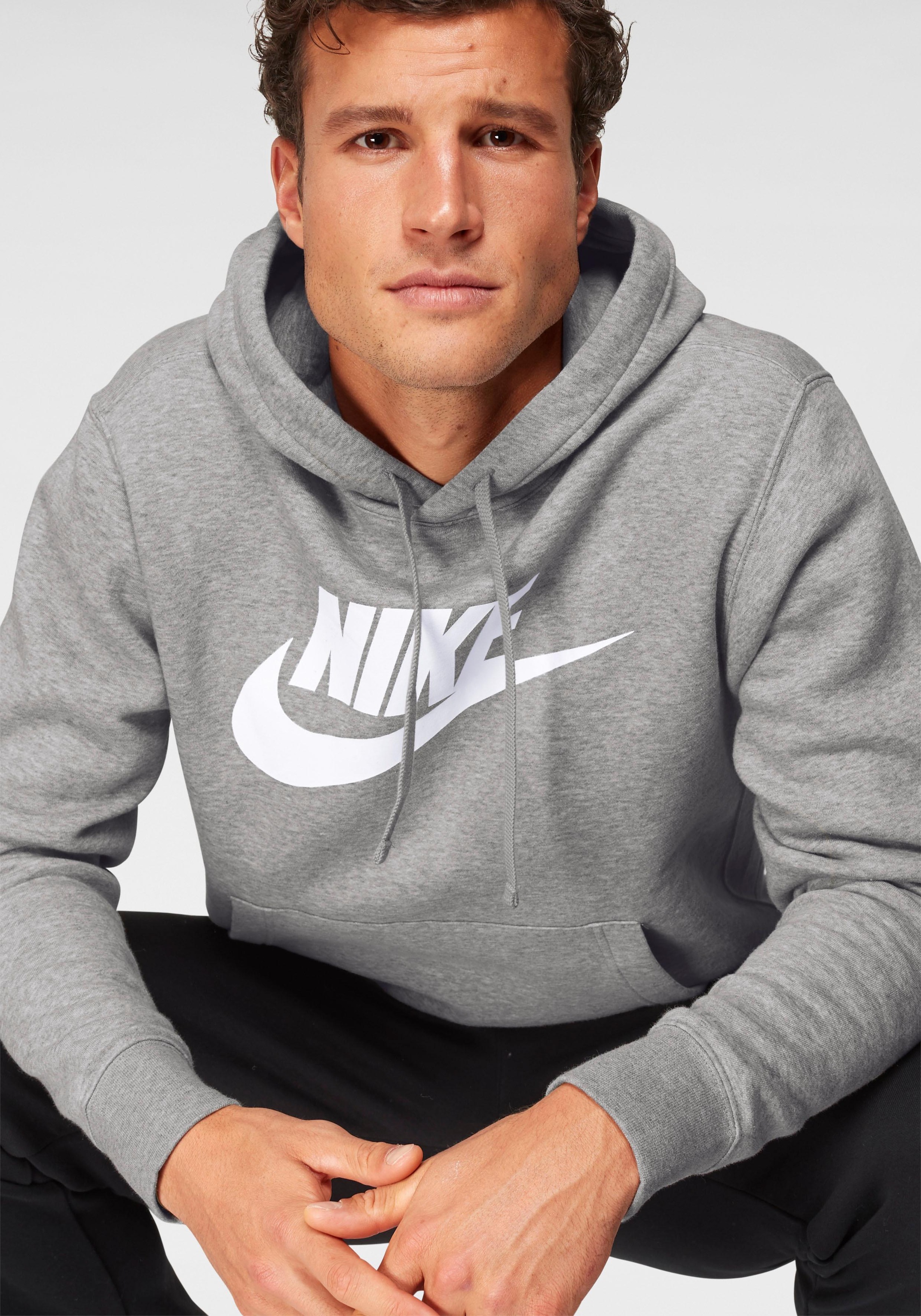 Nike Sportswear Kapuzensweatshirt »Men's Graphic Pullover Hoodie«