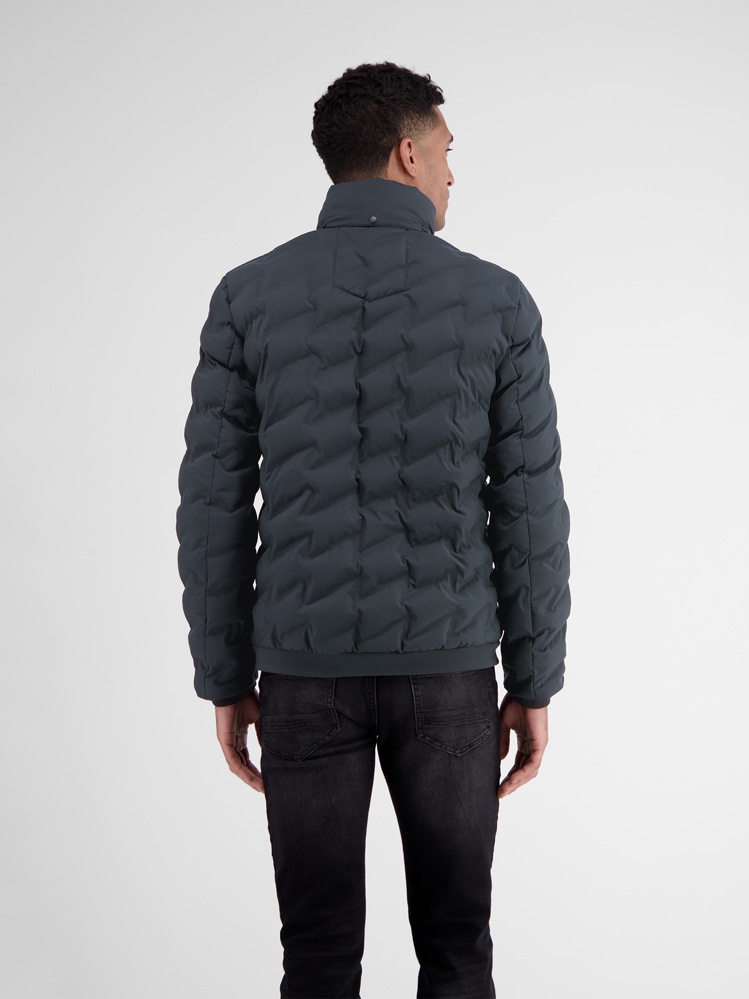 LERROS Outdoorjacke »LERROS Sportive Funktions-Steppjacke für Herren« mit Kapuze Wasser- und windabweisend
