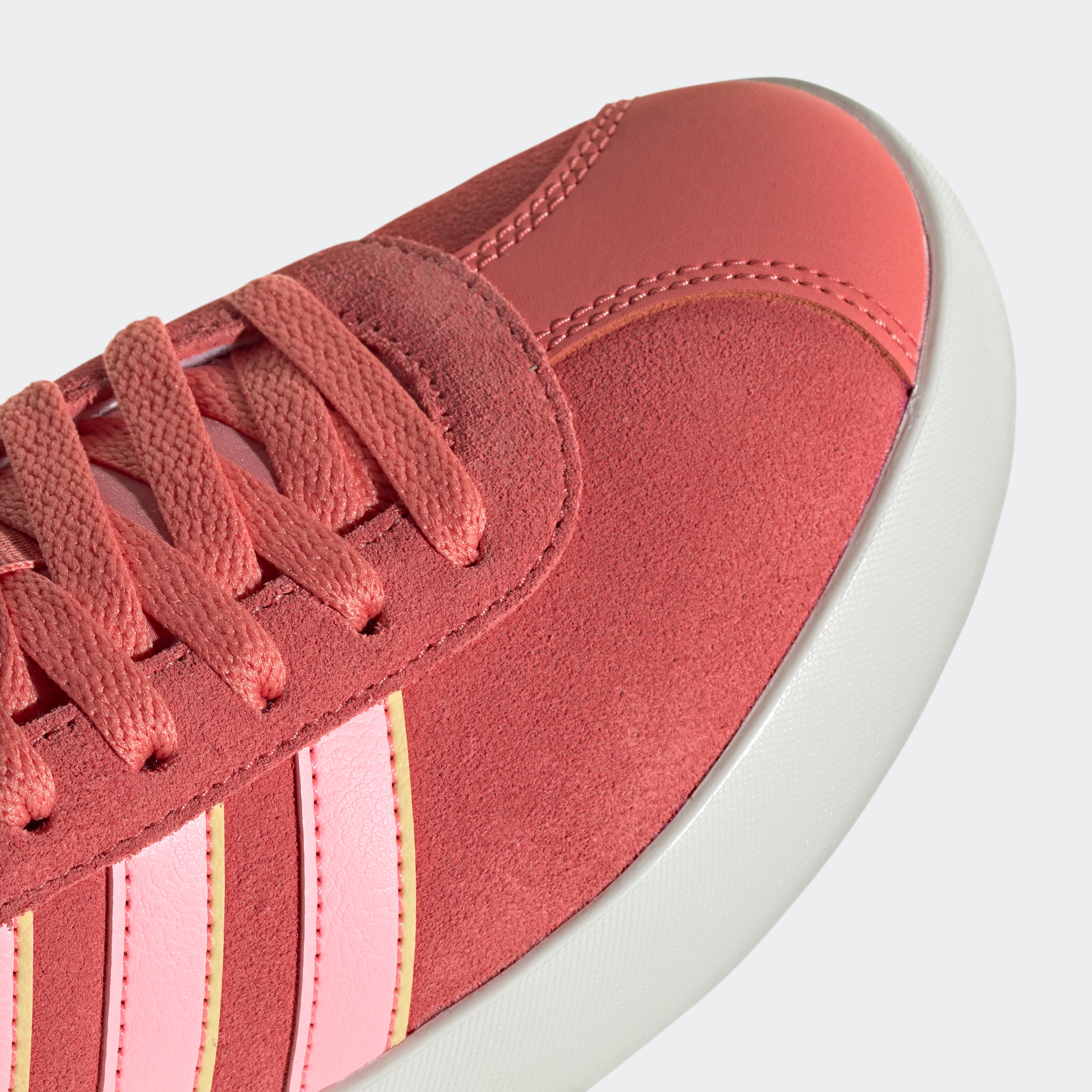 adidas Sportswear Sneaker »VL COURT 3.0«, inspiriert vom Design des adidas samba