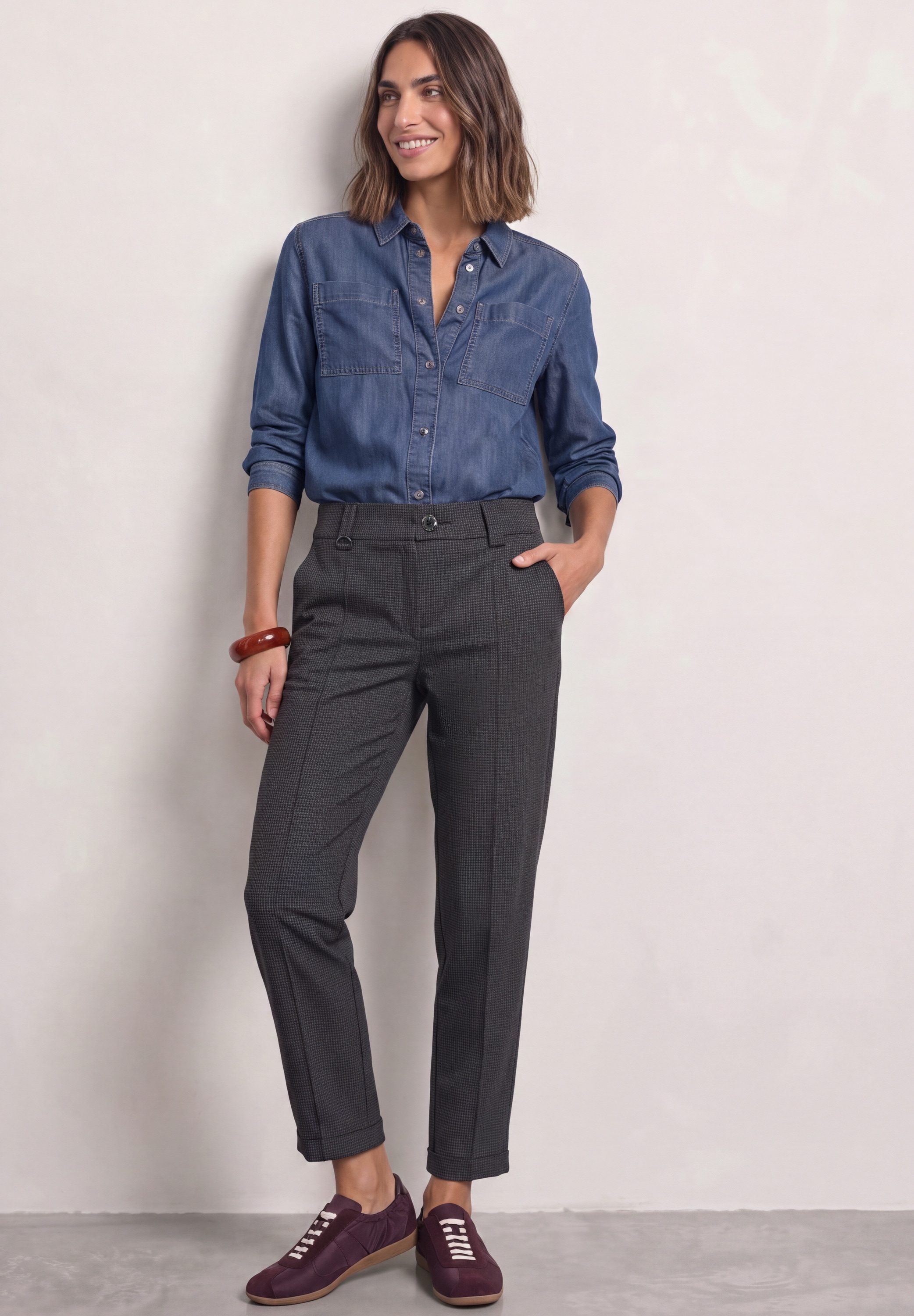 STREET ONE Chinohose  im Casual Fit und mit Minimalmuster