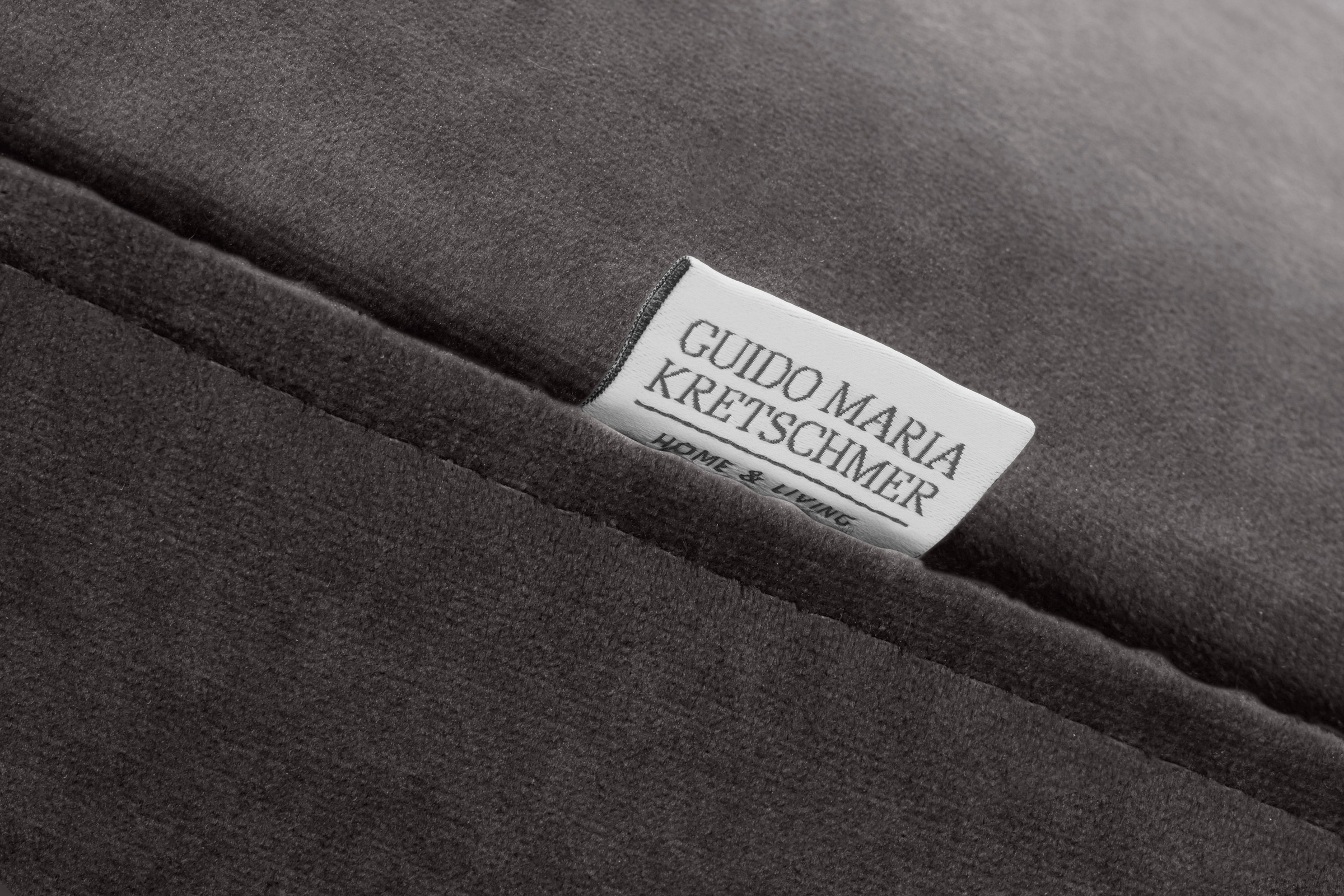 Guido Maria Kretschmer Home&Living Hocker »Chilltime«, mit eleganter Kreuznaht auf der Sitzfläche