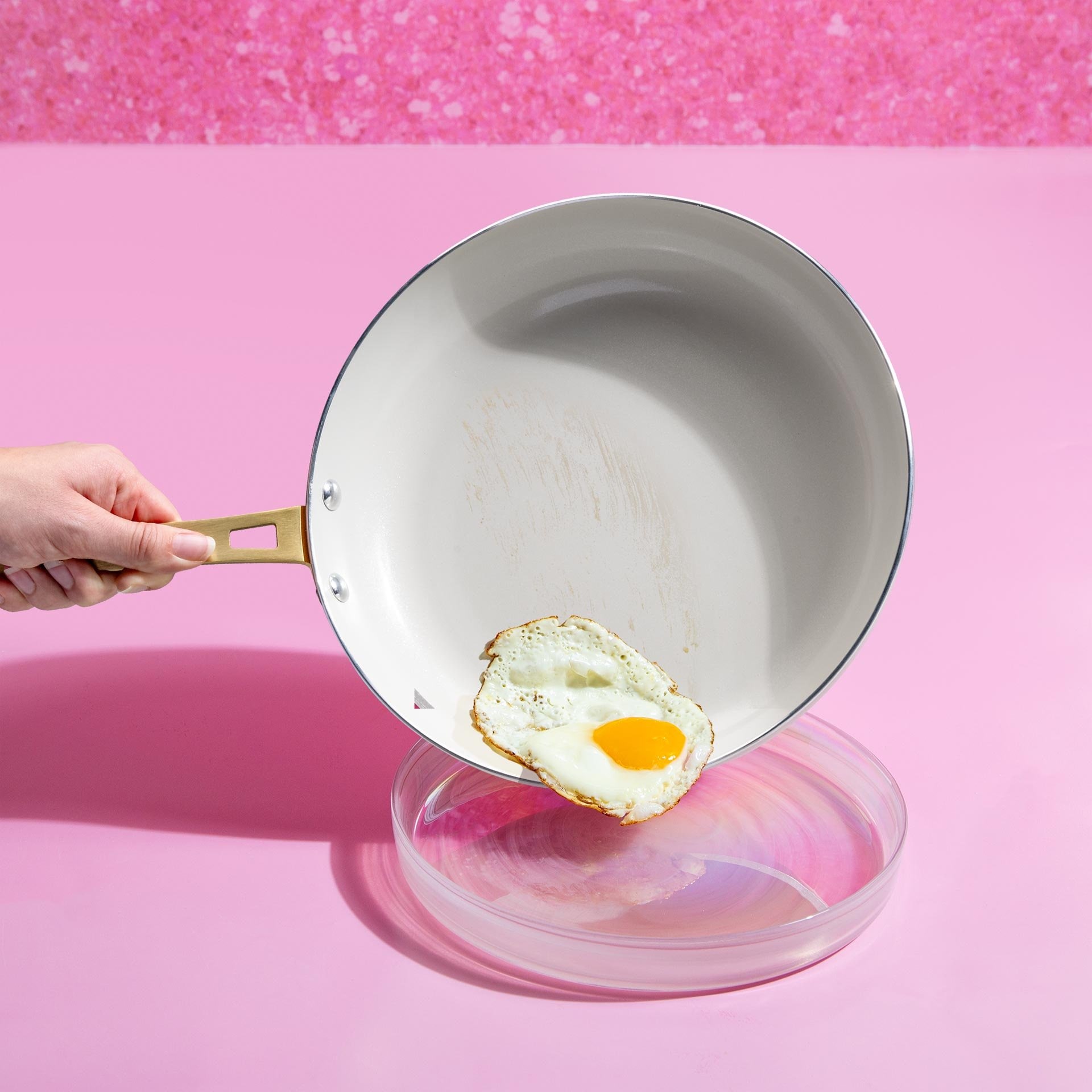 Paris Hilton Topf-Set »Paris Hilton, Kochgeschirr-Set« Set, Bratpfanne Ø 20/25 cm, Kochtopf 4l , Kasserolle 1,9l, 4 Pfannenschoner, 10 Stk. tlg. Aluminium