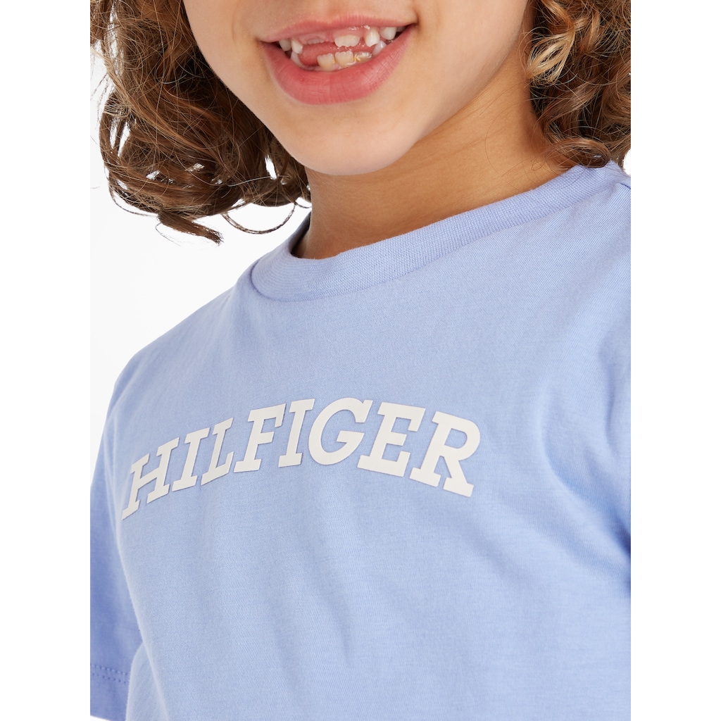 Tommy Hilfiger T-Shirt »HILFIGER ARCHED TEE S/S«, mit Hilfiger Logo-Schriftzug