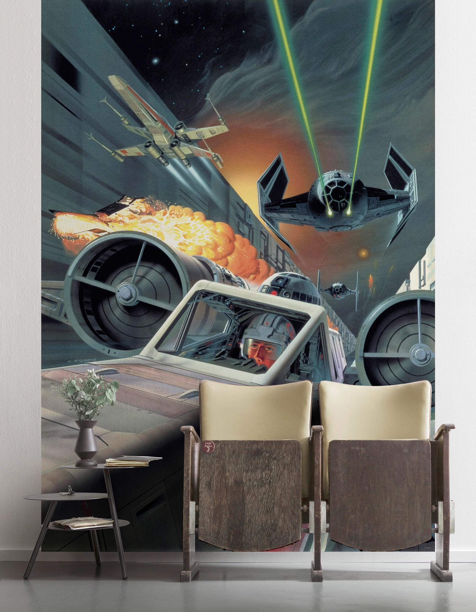 Komar Vliestapete »Digitaldruck Vlies - Star Wars Classic Leia - Größe 200 x 250 cm«, bedruckt, Kinderzimmer