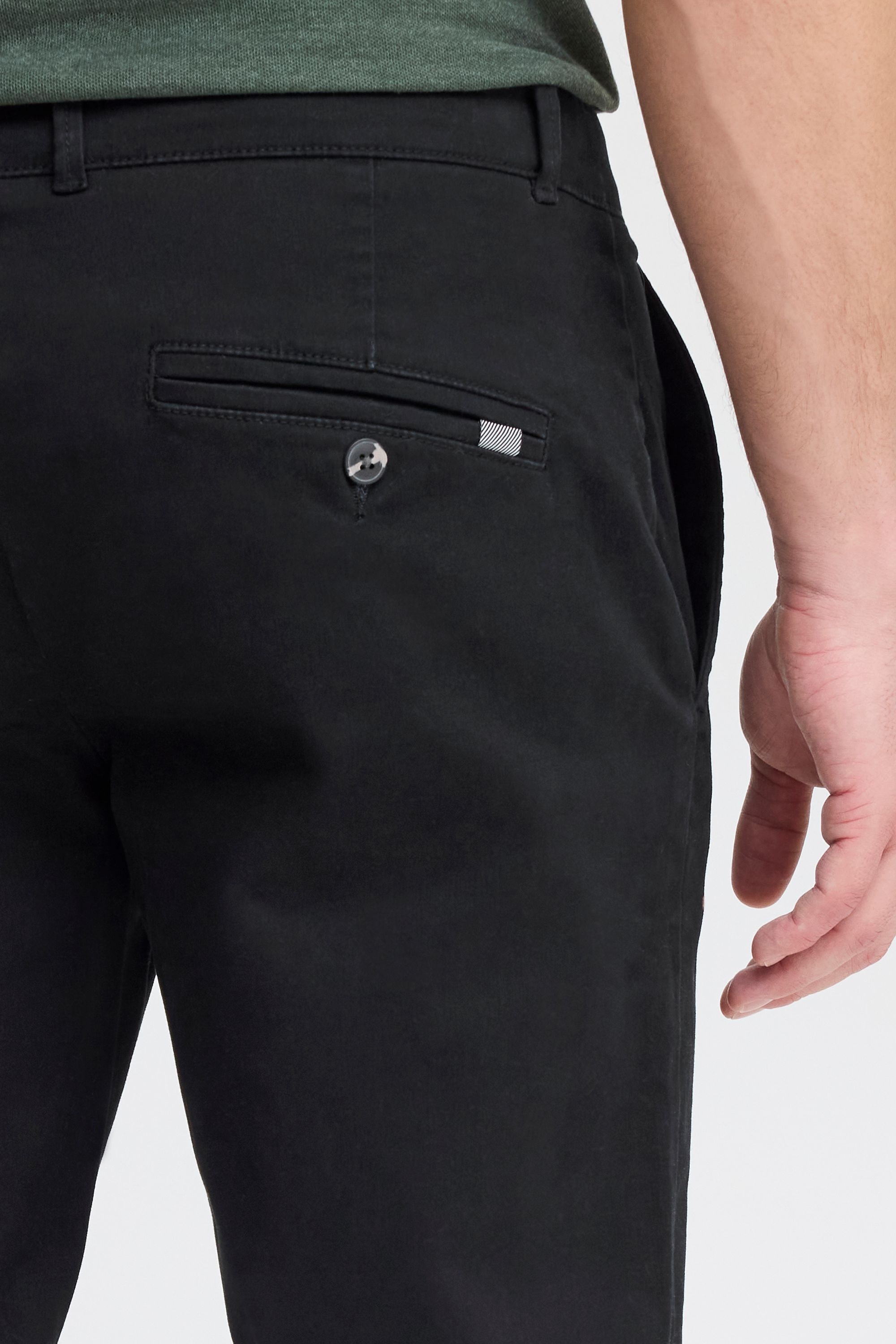 !Solid Chinohose »Chinohose SDRaul«