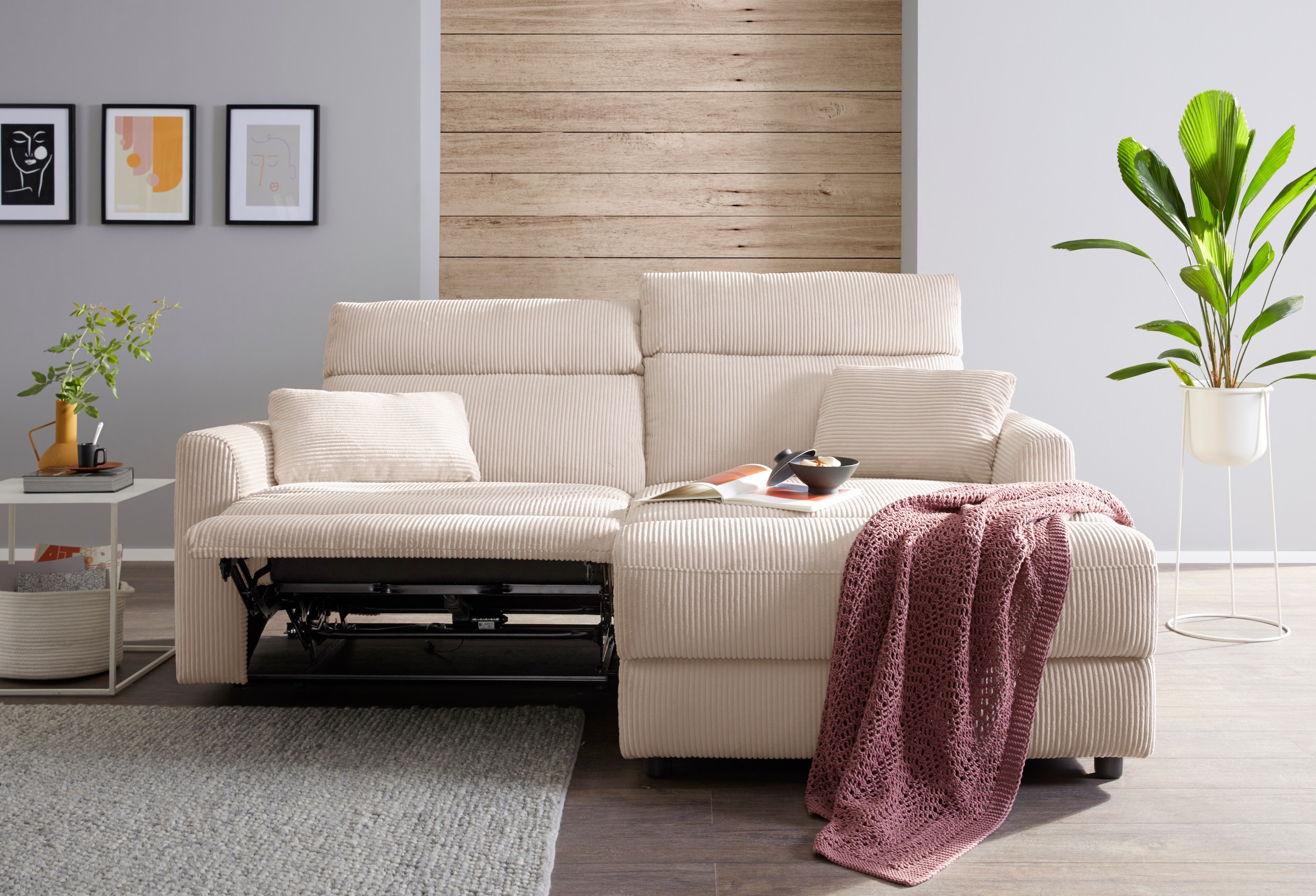 INOSIGN Ecksofa »JENNA, L-Form, 209cm, manuelle u. elektrische Funktion, mit USB A/C,«, Liegefunktion 105°-150°, Federkern, Cord