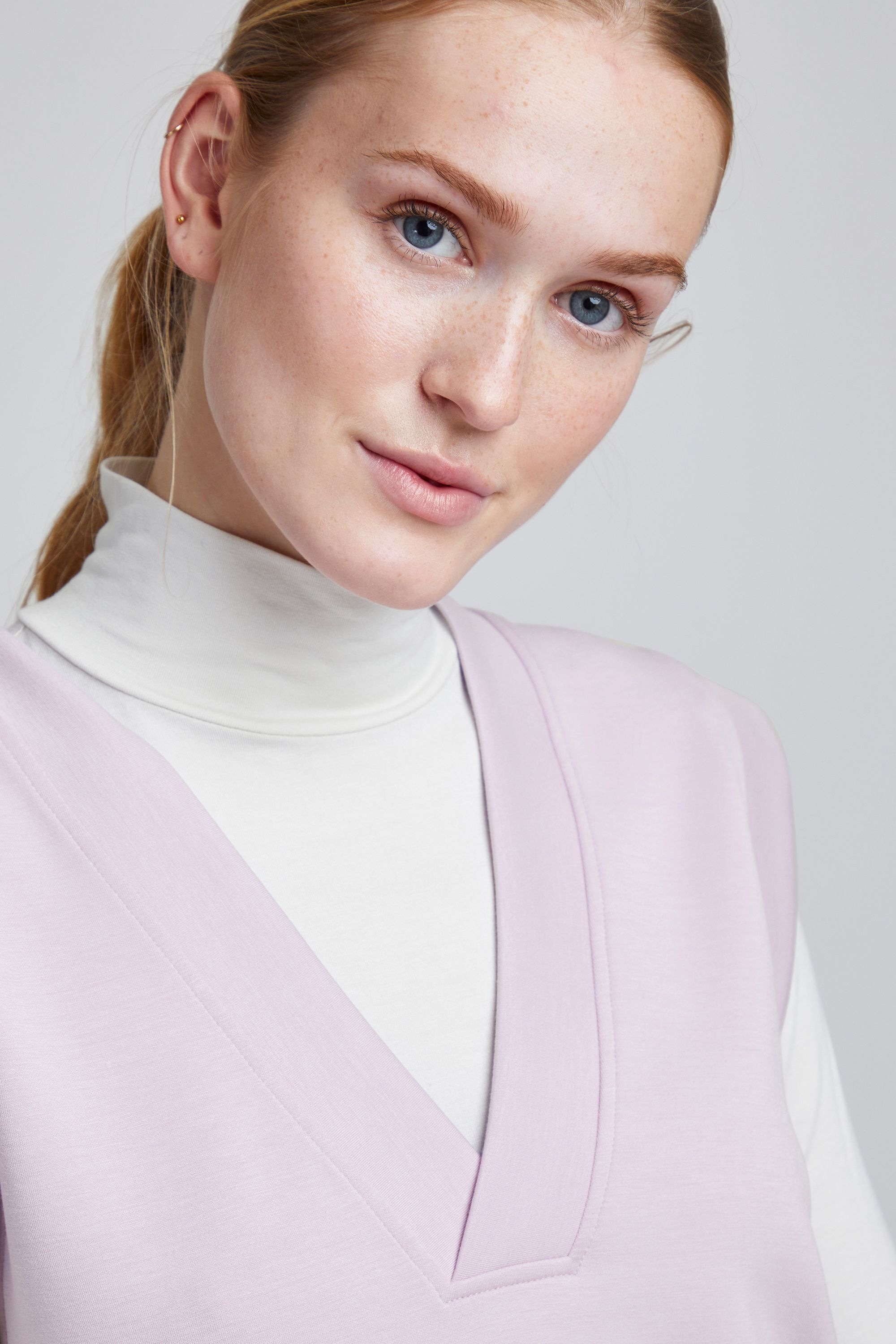 b.young Strickjacke »Strick-V-Pullover BYPusti«