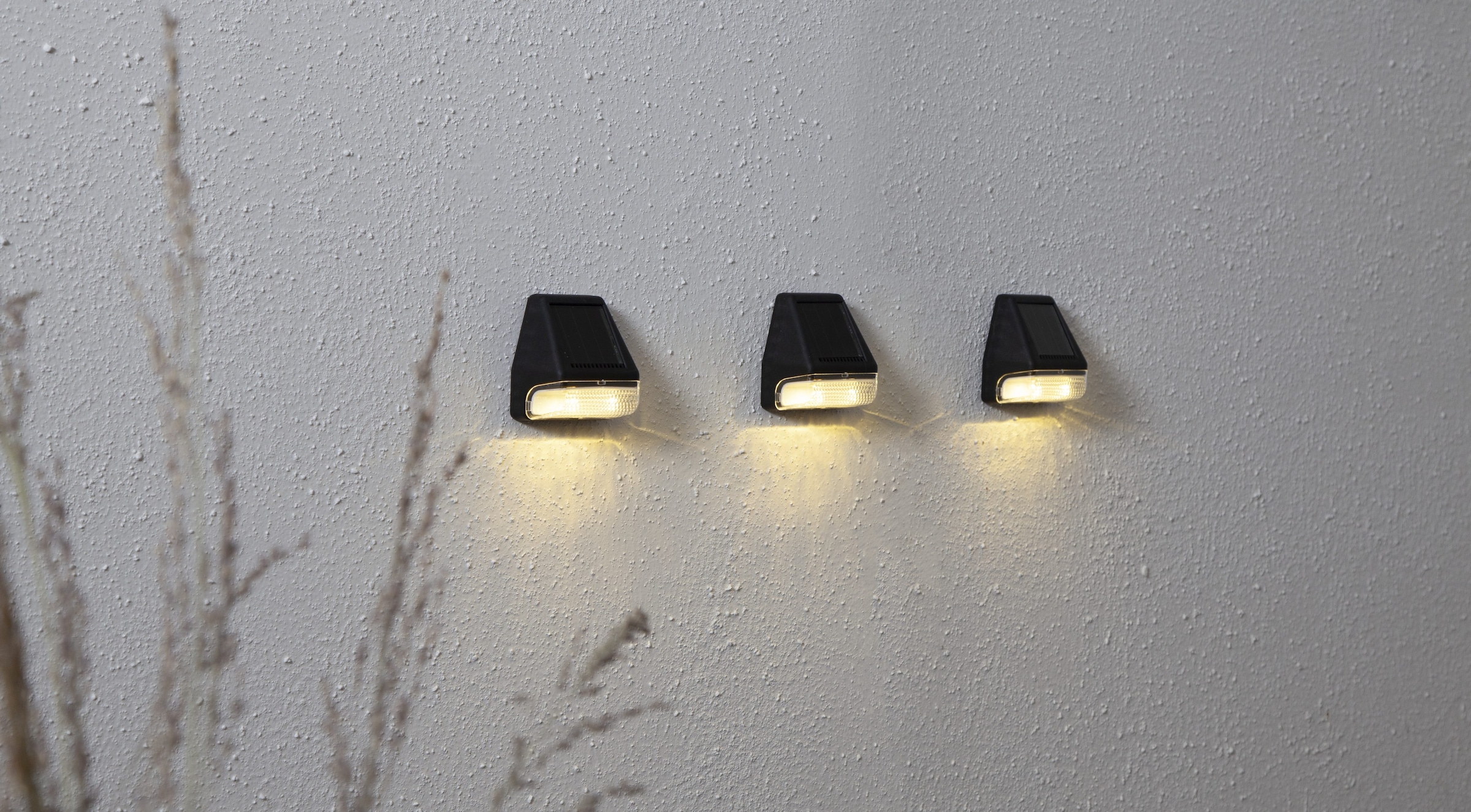 Parforce Traditional Hunting LED Solarleuchte »Solar-Wandleuchte Wandy Mini« LED-Board 3 Stk. Warmweiß 3er-Set, kompakte Wandlaternen, Dämmerungssensor