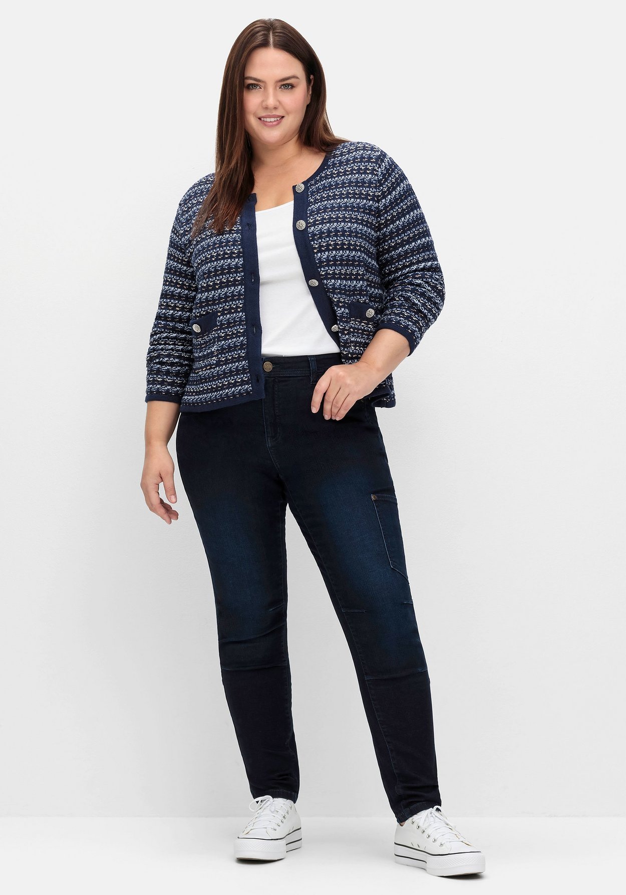 Sheego Strickjacke »Strickjacke im Strukturstrick, mit Effektgarn«