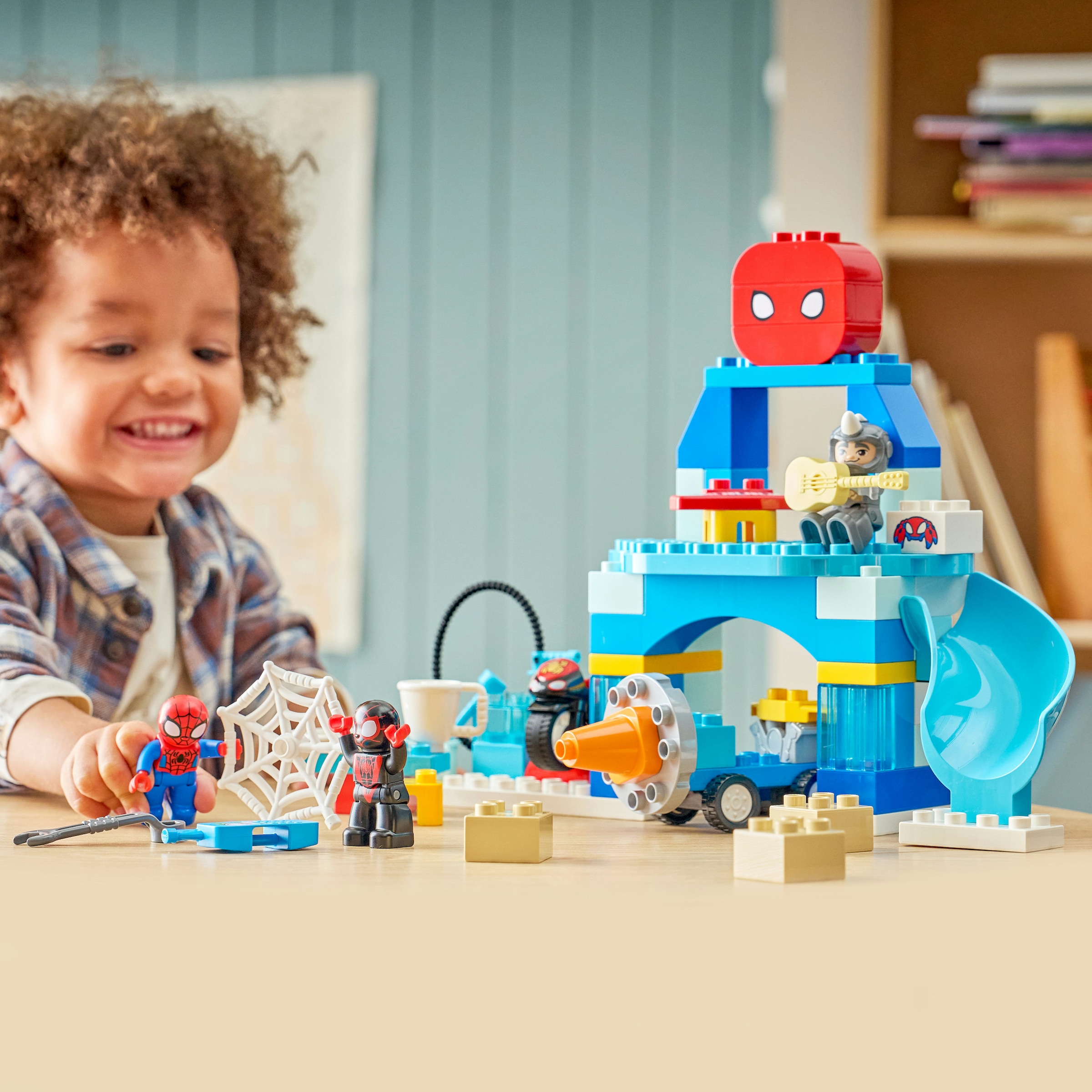 LEGO® Konstruktionsspielsteine »Team Spideys Hauptquartier (10464), LEGO DUPLO Disney« Made in Europe