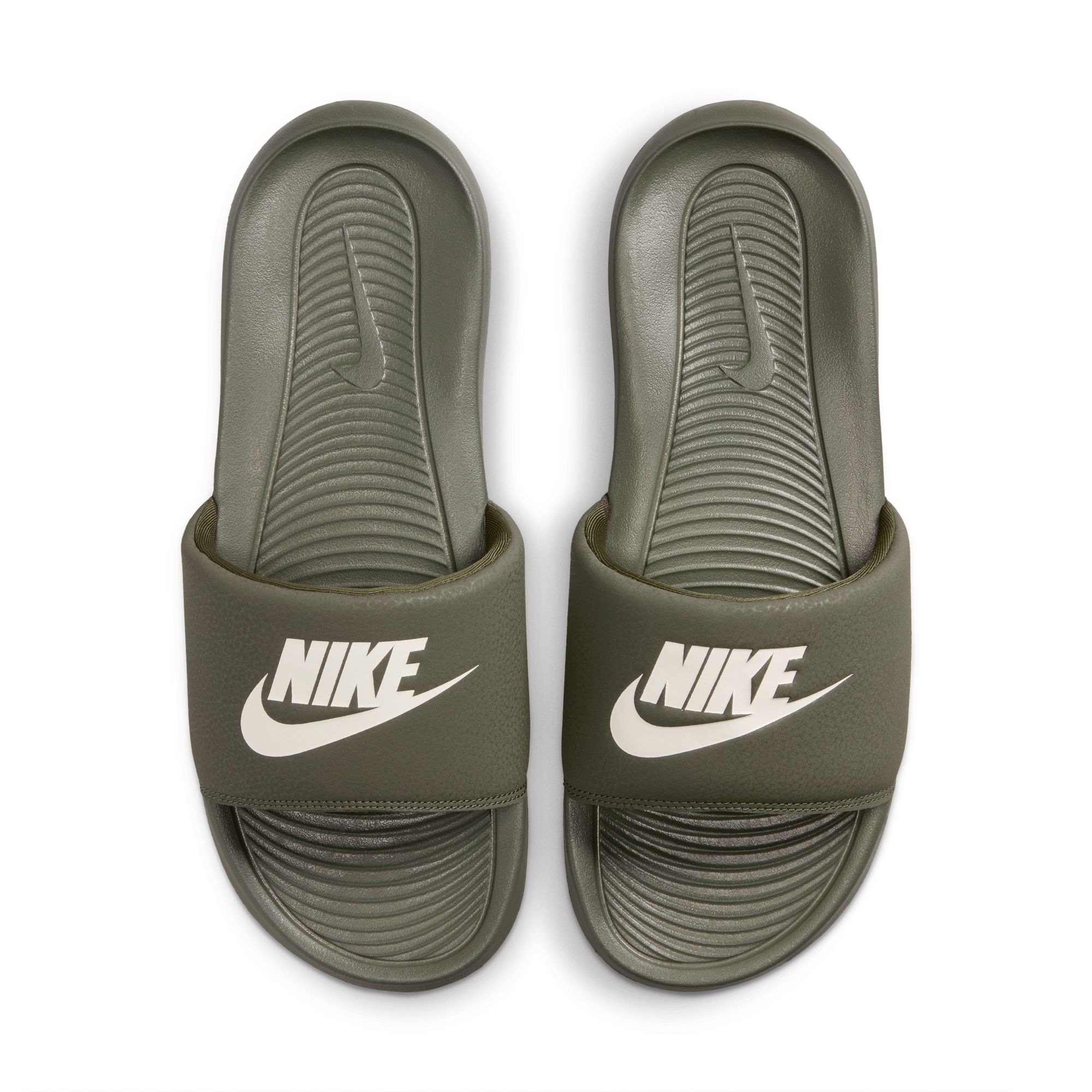 Nike Sportswear Badesandale »VICTORI ONE SLIDE«  Badelatschen