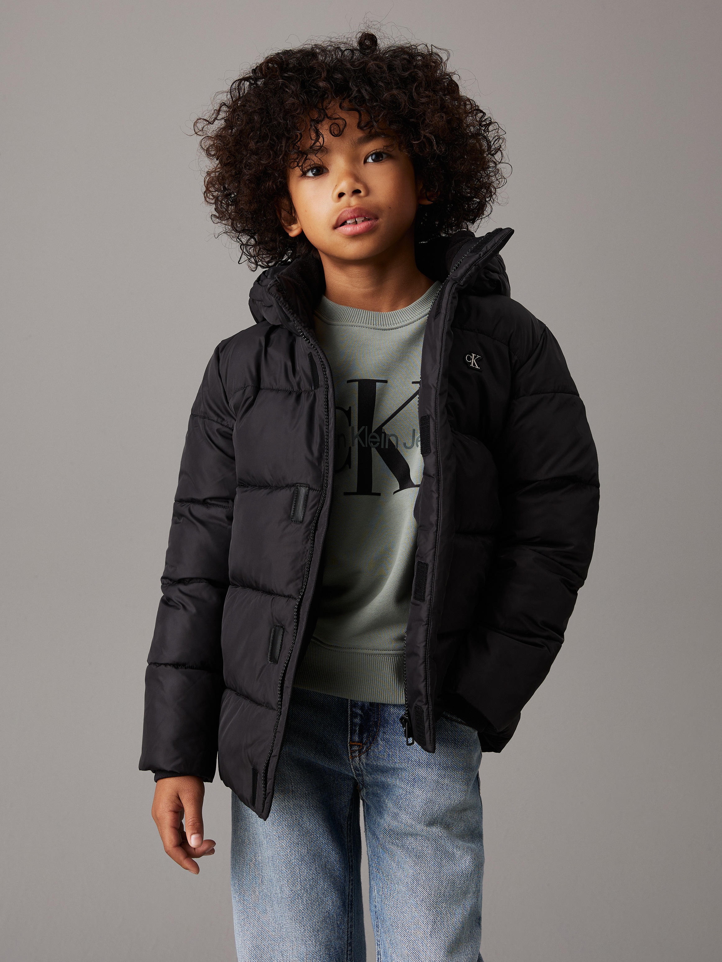 Calvin Klein Jeans Winterjacke »ESSENTIAL PUFFER JACKET«, mit Kapuze, für Kinder bis 16 Jahre und Calvin Klein Markenlabel