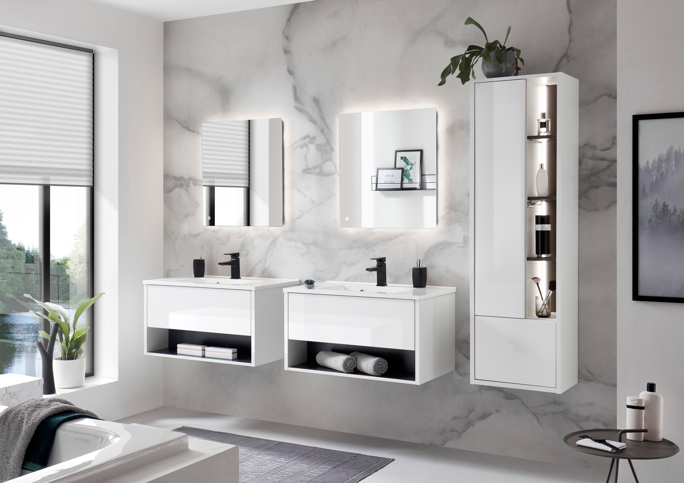 Places of Style Badmöbel-Set »Studio Line, Bad im modernen Design, 5-teiliges Badezimmer«, (5 St.), Schrank, Waschtisch und Spiegel, in zwei Farben verfügbar, Stauraum
