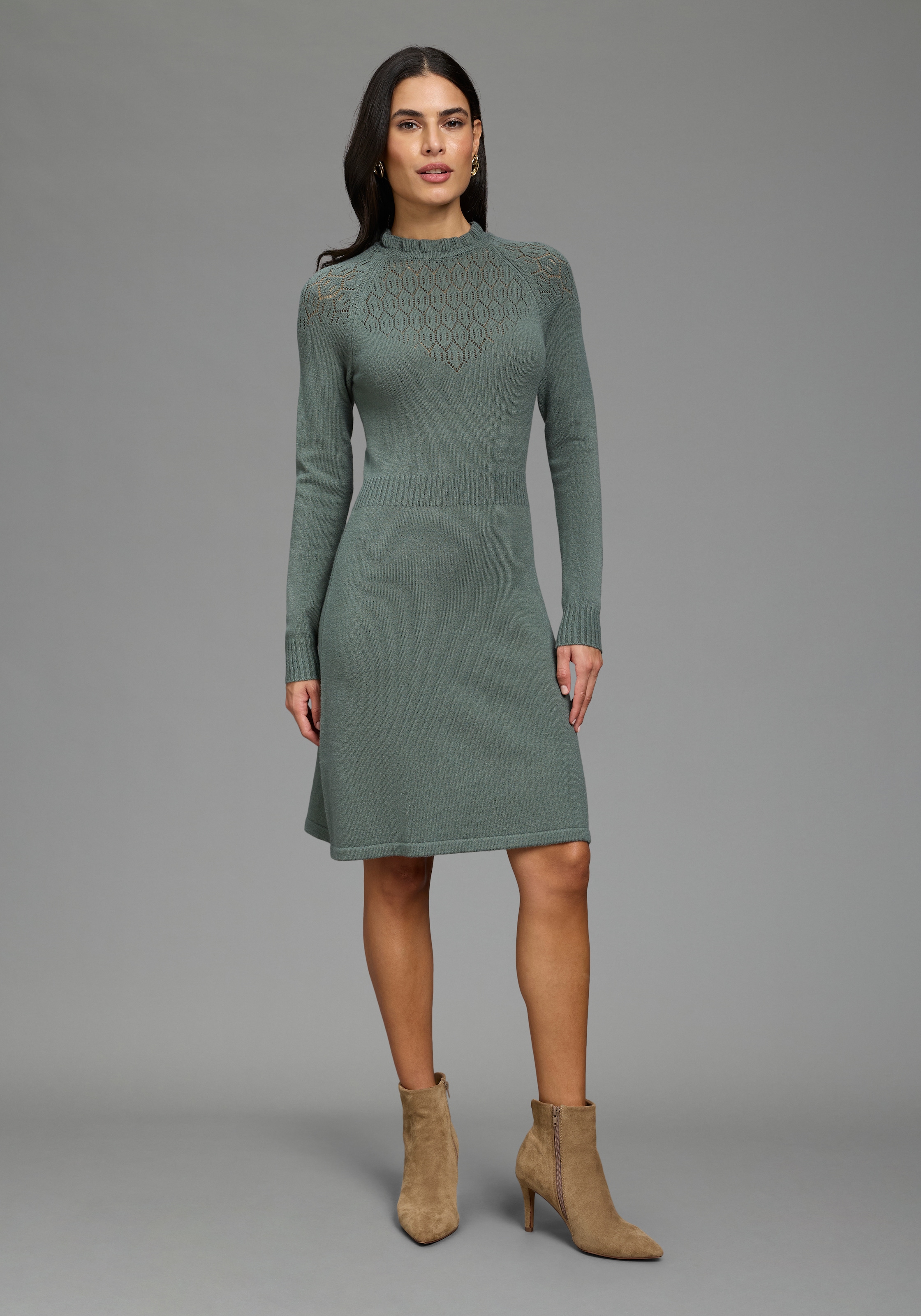 Laura Scott Strickkleid mit edlem Ajourmuster und süßem Stehkragen