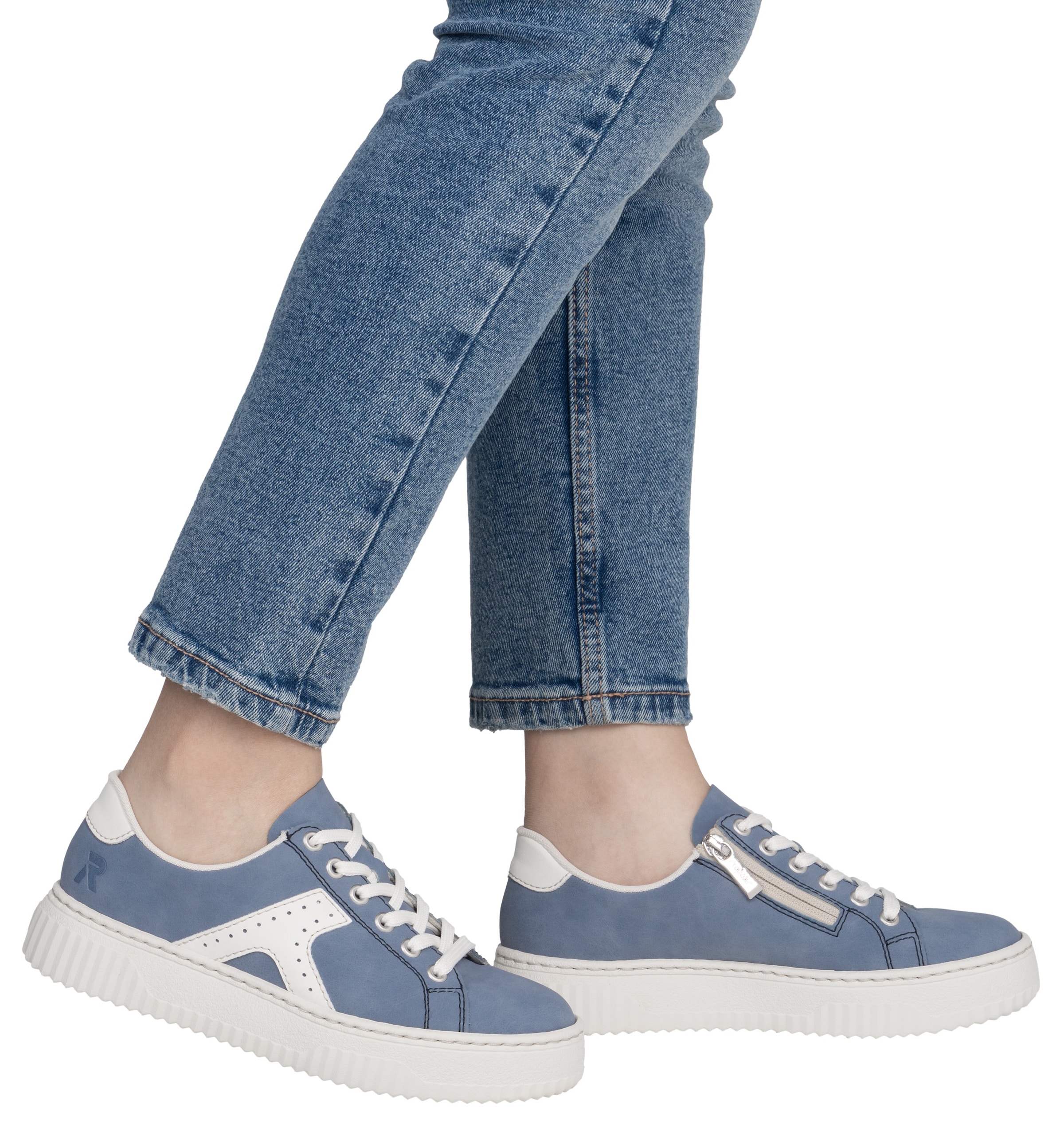Rieker Plateausneaker  Schnürschuh, Halbschuh, Freizeitsneaker mit modischer Plateausohle