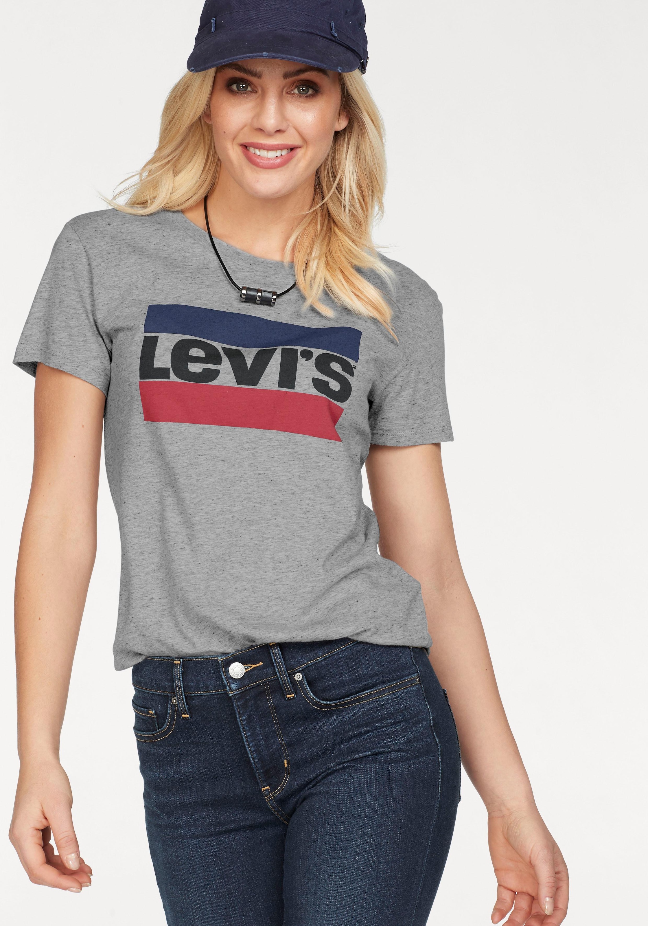 Levi's® T-Shirt »Graphic Sport Tee Pride Edition«, Logoprint auf der Brust