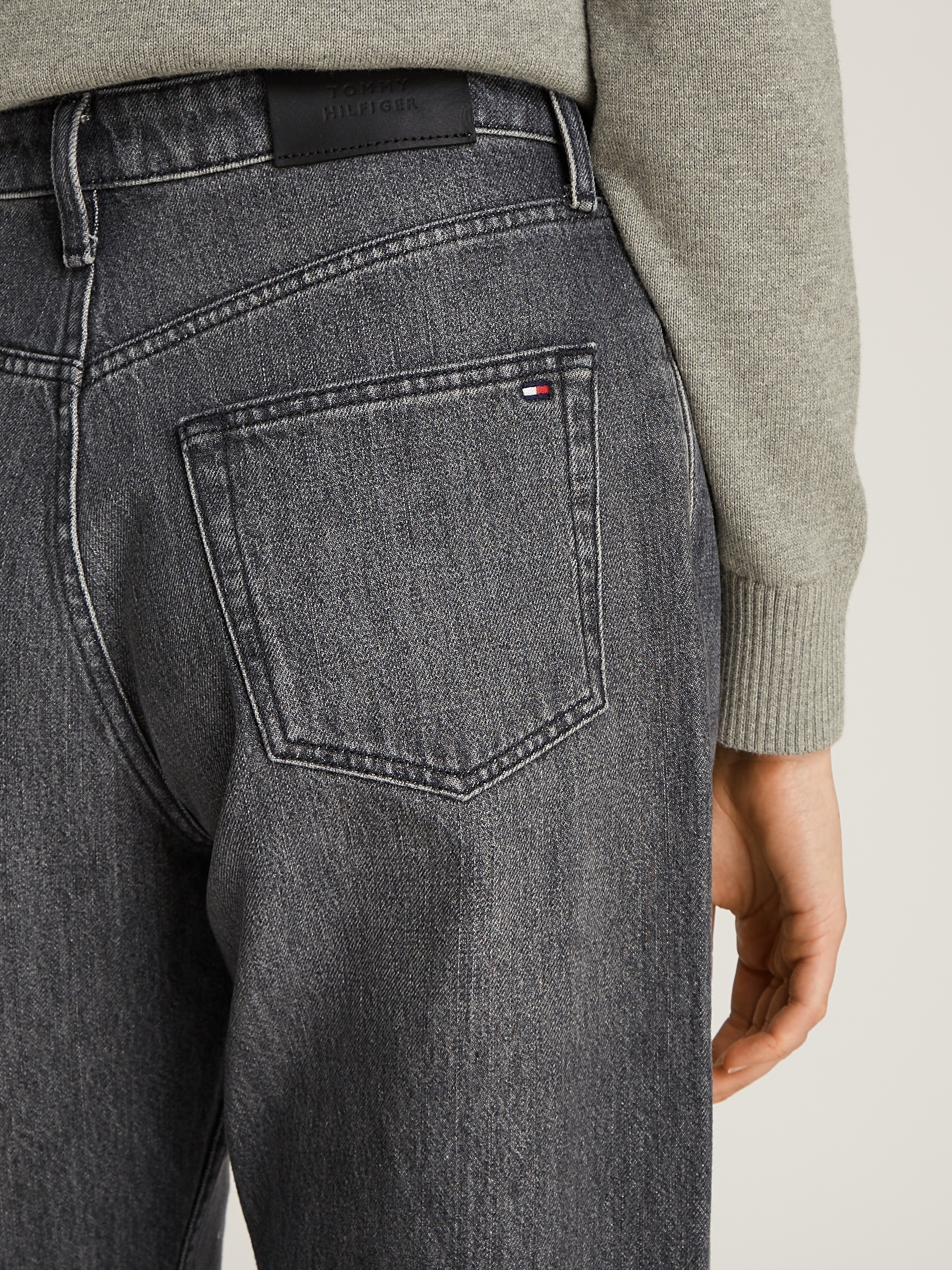 Tommy Hilfiger Straight-Jeans »CLASSIC STRAIGHT RW ECRU«, mit Logo-Badge, in Knöchellänge