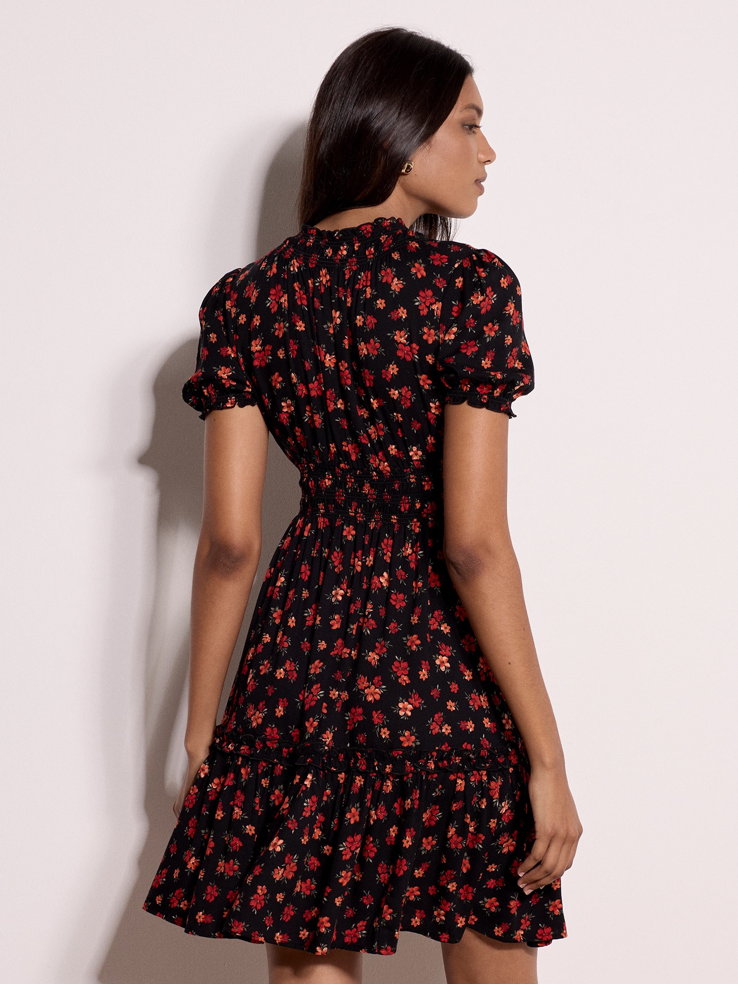 Apricot Minikleid »Minikleid mit Blumenprint« mit Smokarbeit