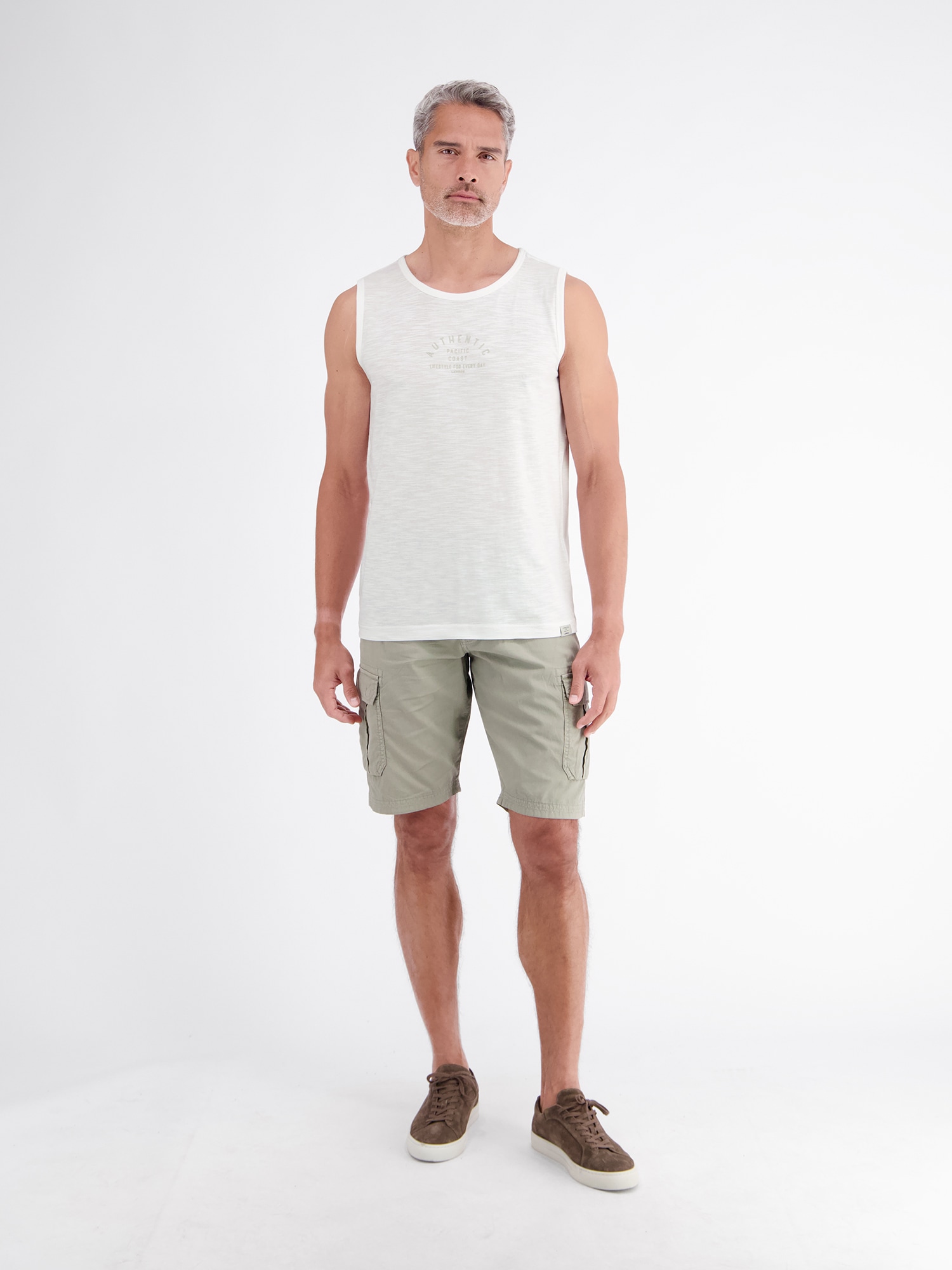 LERROS Muskelshirt »Luftiges Tanktop aus Baumwolle mit trendigem Slogan-Print«