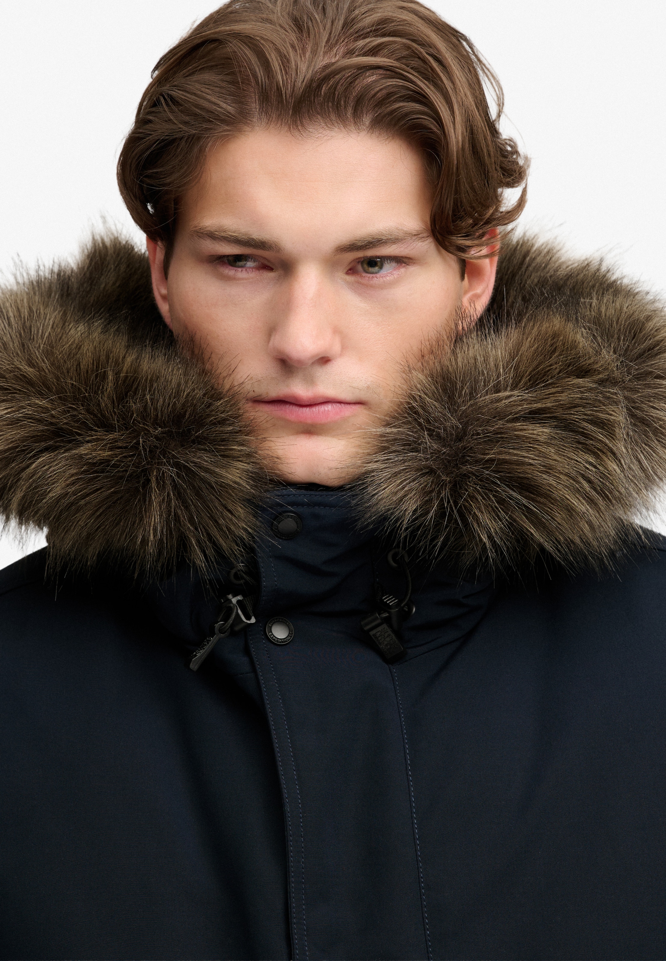 Superdry Bomberjacke »FAUX FUR EVEREST BOMBER JACKET« mit Kapuze Kunstfaser, relaxed fit