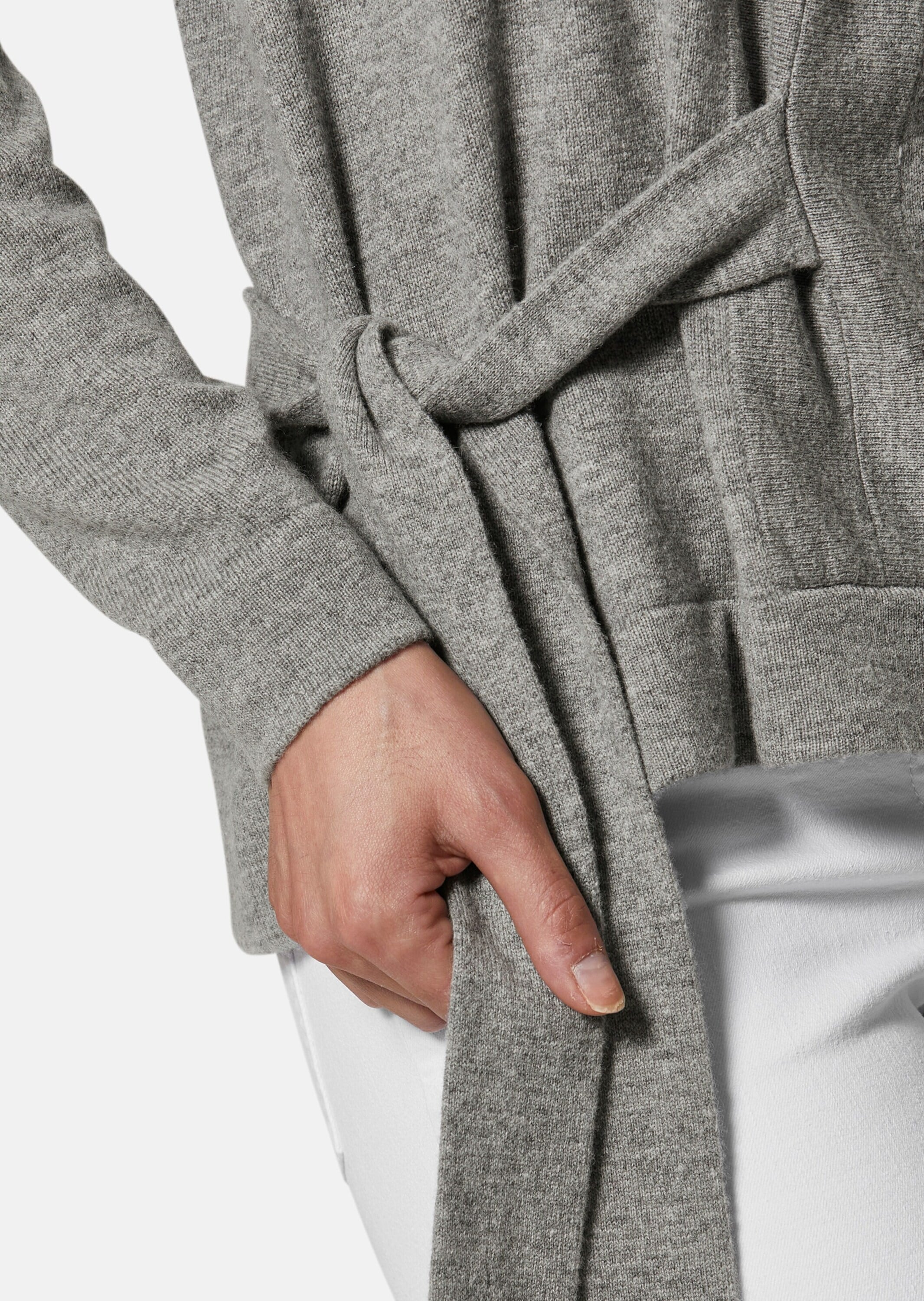 MADELEINE Longpullover »Pullover V-Pullover mit Bindeband«
