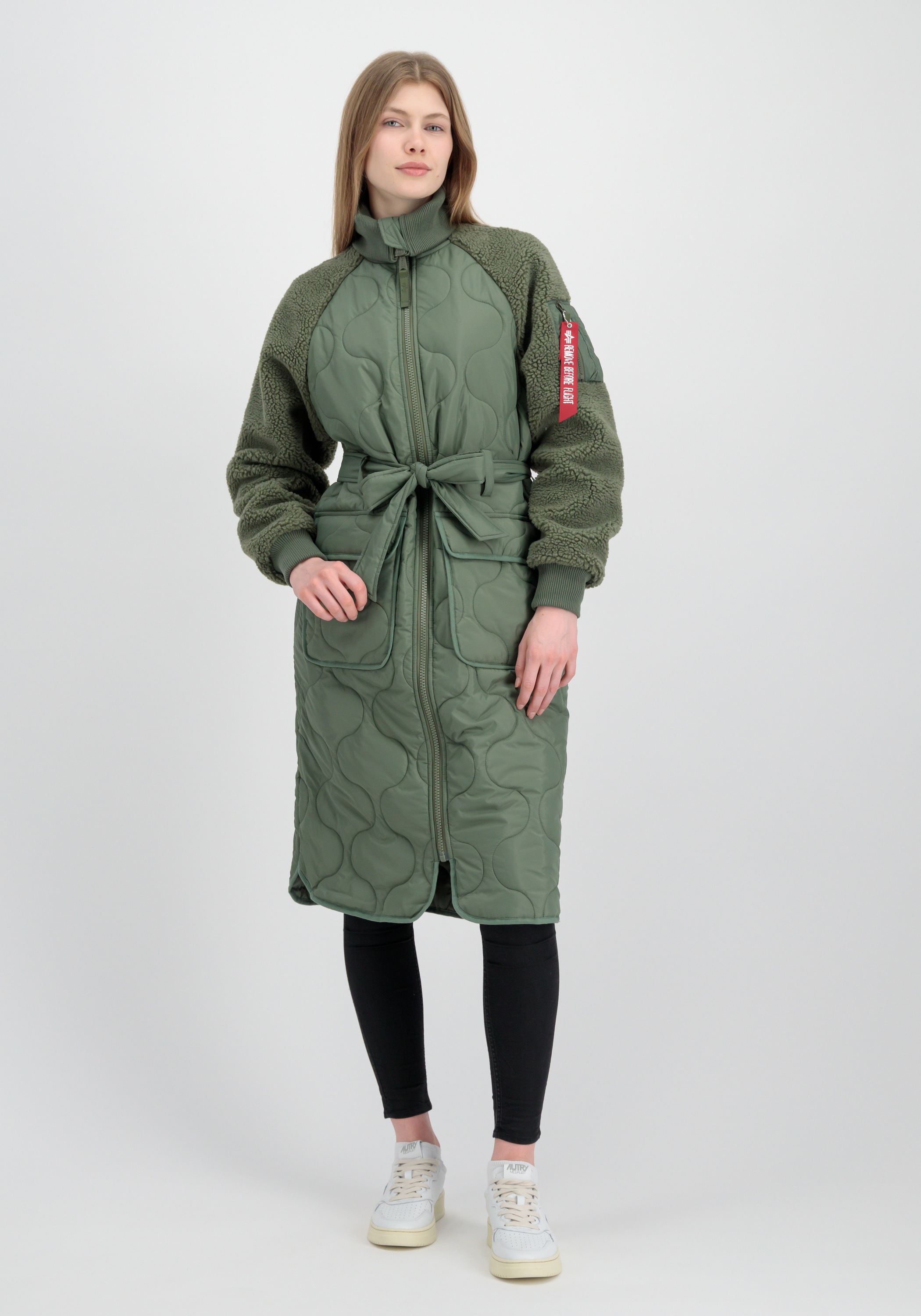 Alpha Industries Winterjacke »ALPHA INDUSTRIES Women - Cold Weather Jackets ALS Teddy Coat wmn«