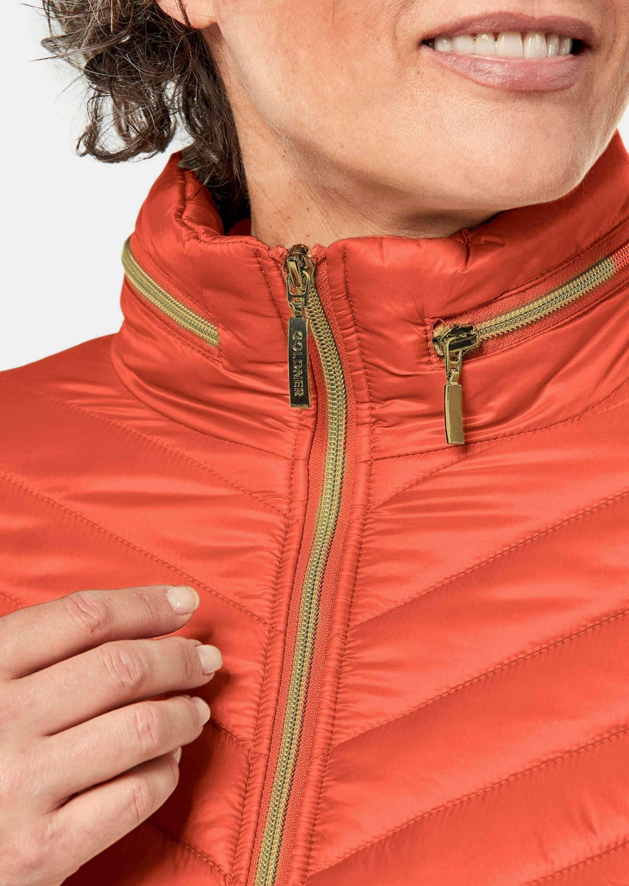 GOLDNER Kurzjacke »Figurschmeichelnde, leichte Longsteppjacke«