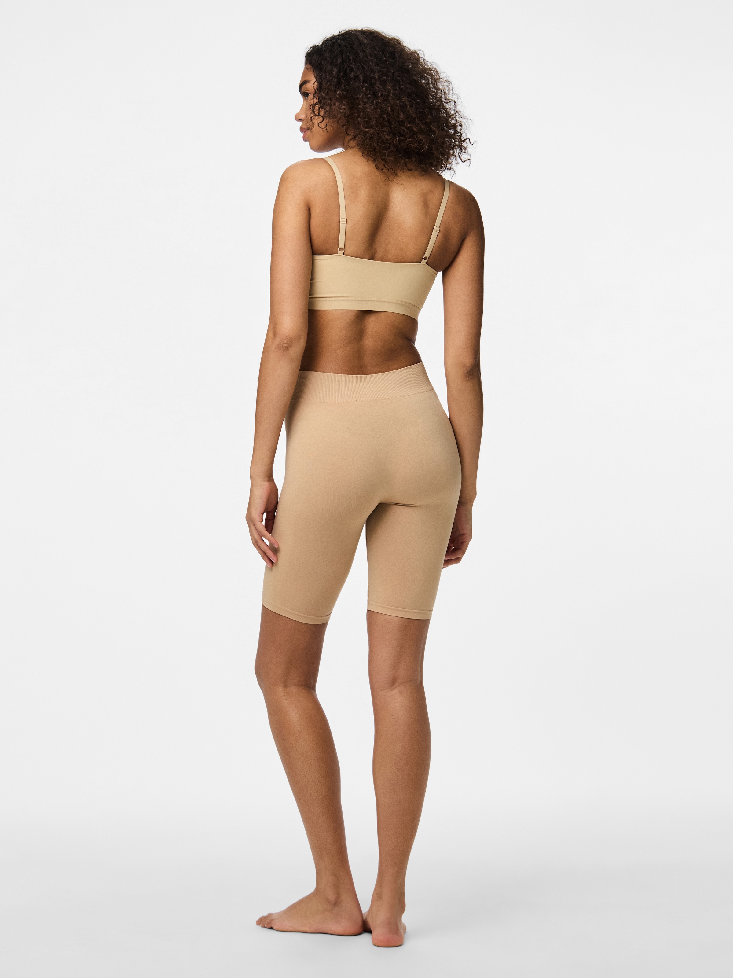 pieces Shapingpants »PCLONDON SHORTS NOOS BC« aus Nylon und Elasthan, elastische Passform, pflegeleicht