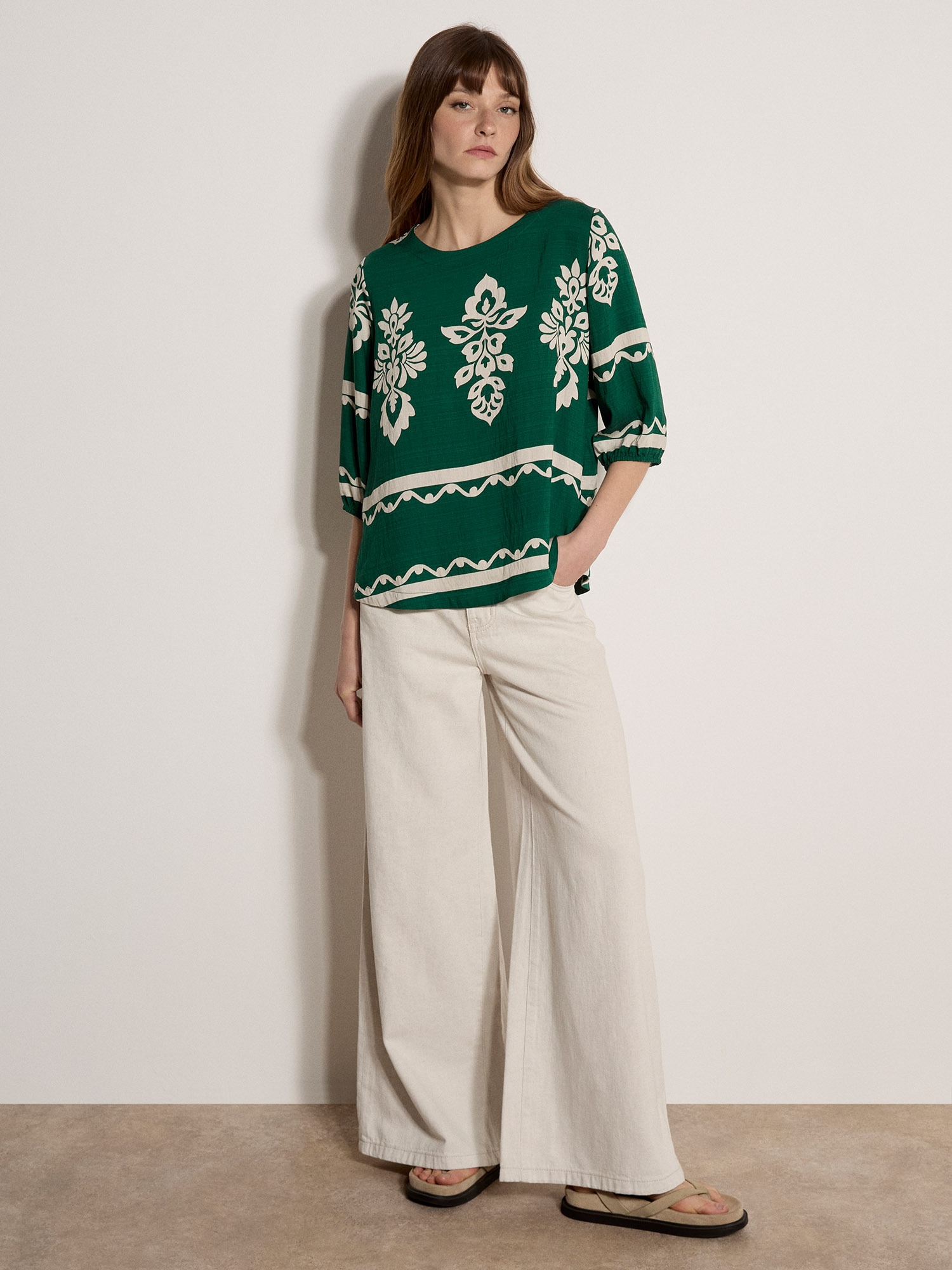 Apricot Blusentop »Folk Floral Bluse« mit Blumenapplikation