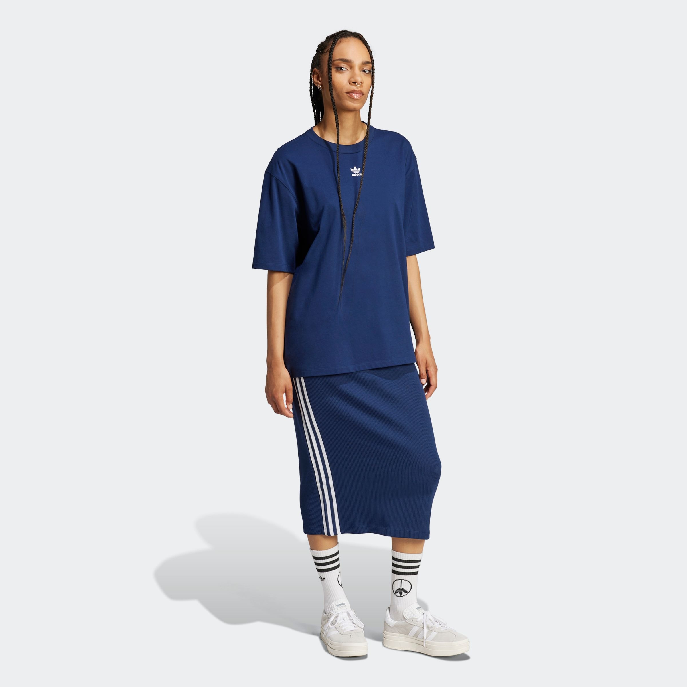 adidas Originals T-Shirt »ESS BOYFR TEE«