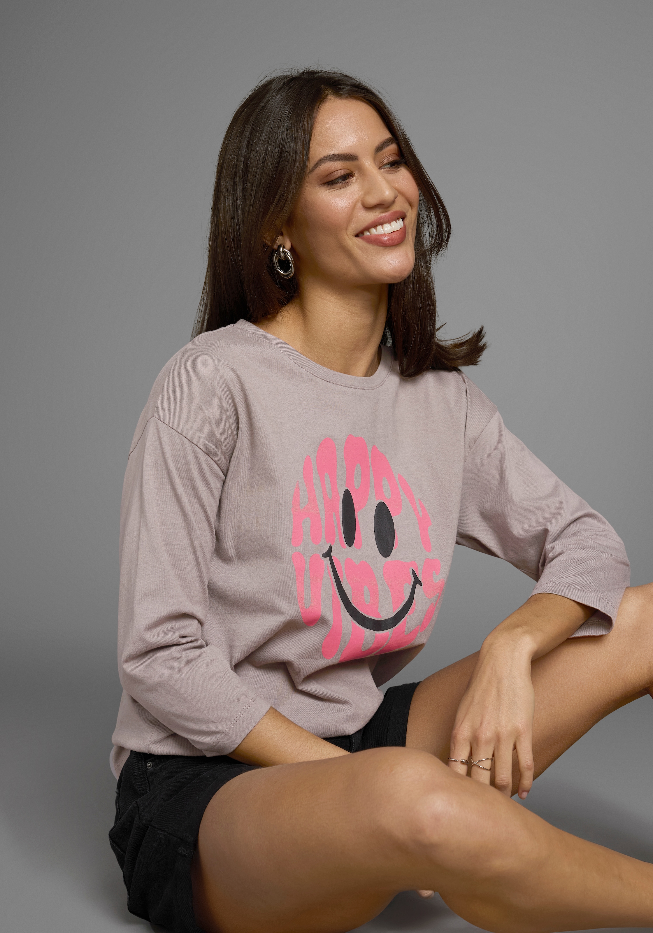 Laura Scott 3/4-Arm-Shirt, mit fröhlichem Frontprint & abgerundetem Saum