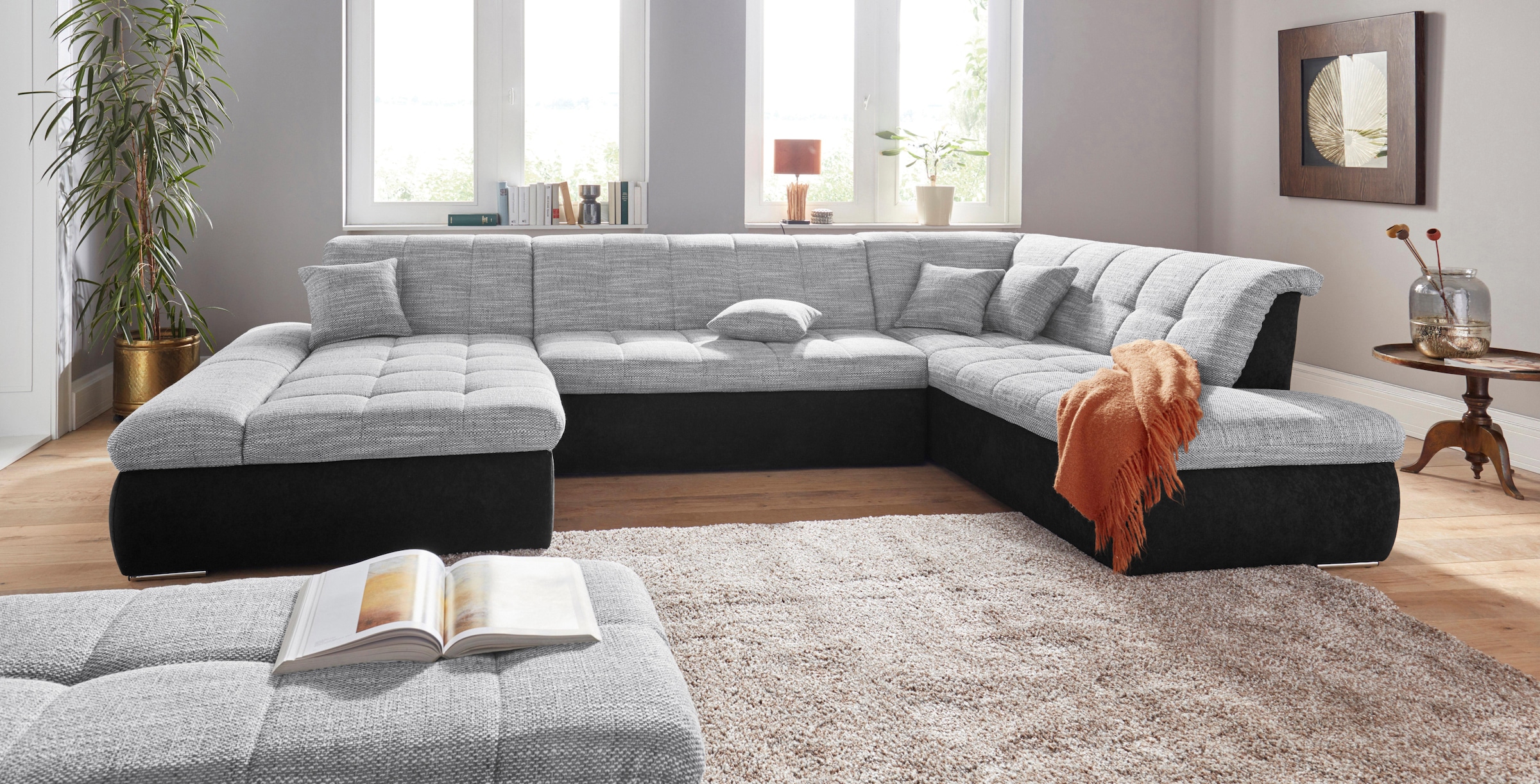 DOMO collection Wohnlandschaft »PB Moric wahlweise mit Bettfunktion und Armteilverstellung   U-Form« XXL-Format B/T/H: 353/216/80 cm, feine Steppung, incl. Zierkissen