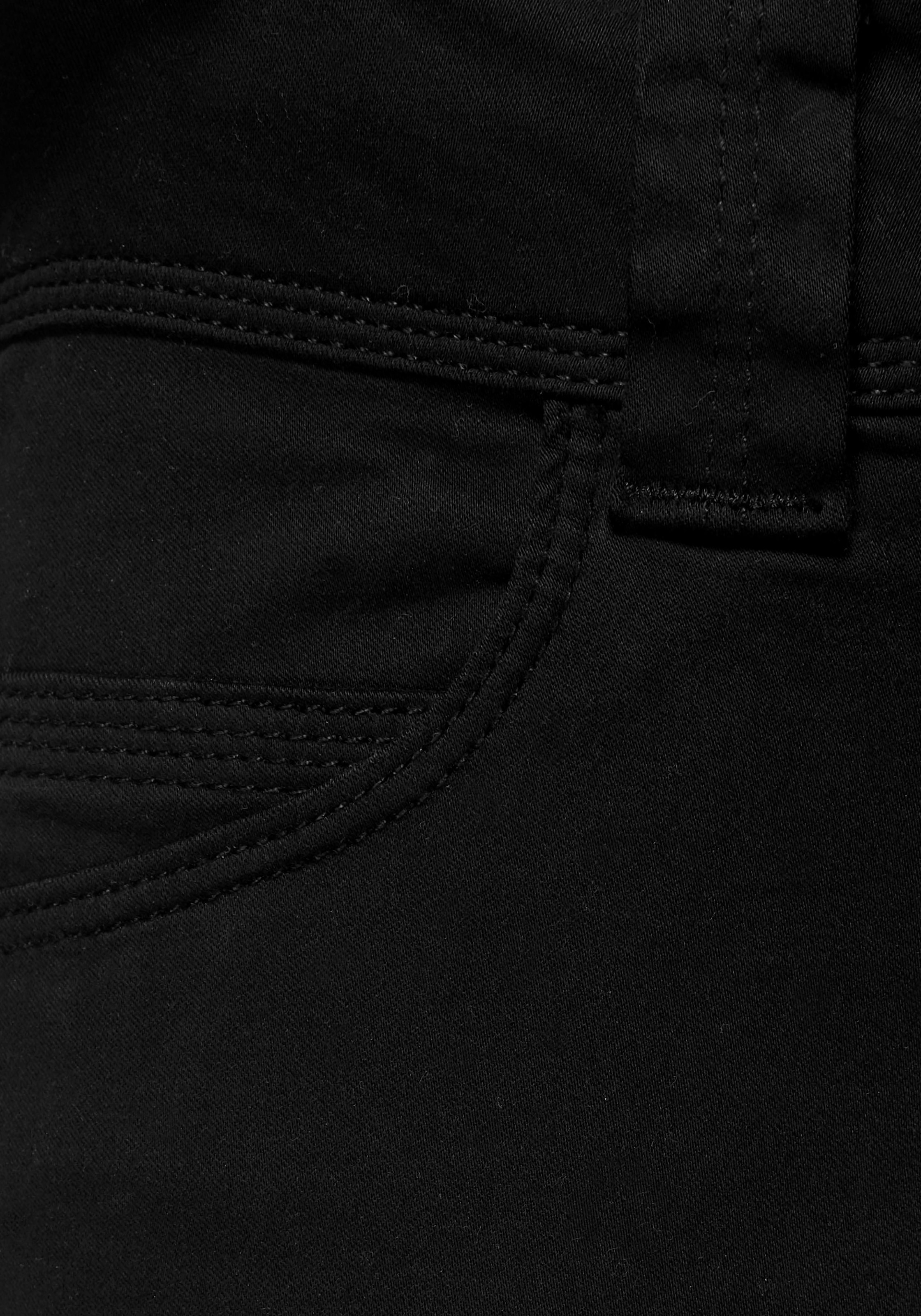Pepe Jeans Regular-fit-Jeans »VENUS«, mit Badge
