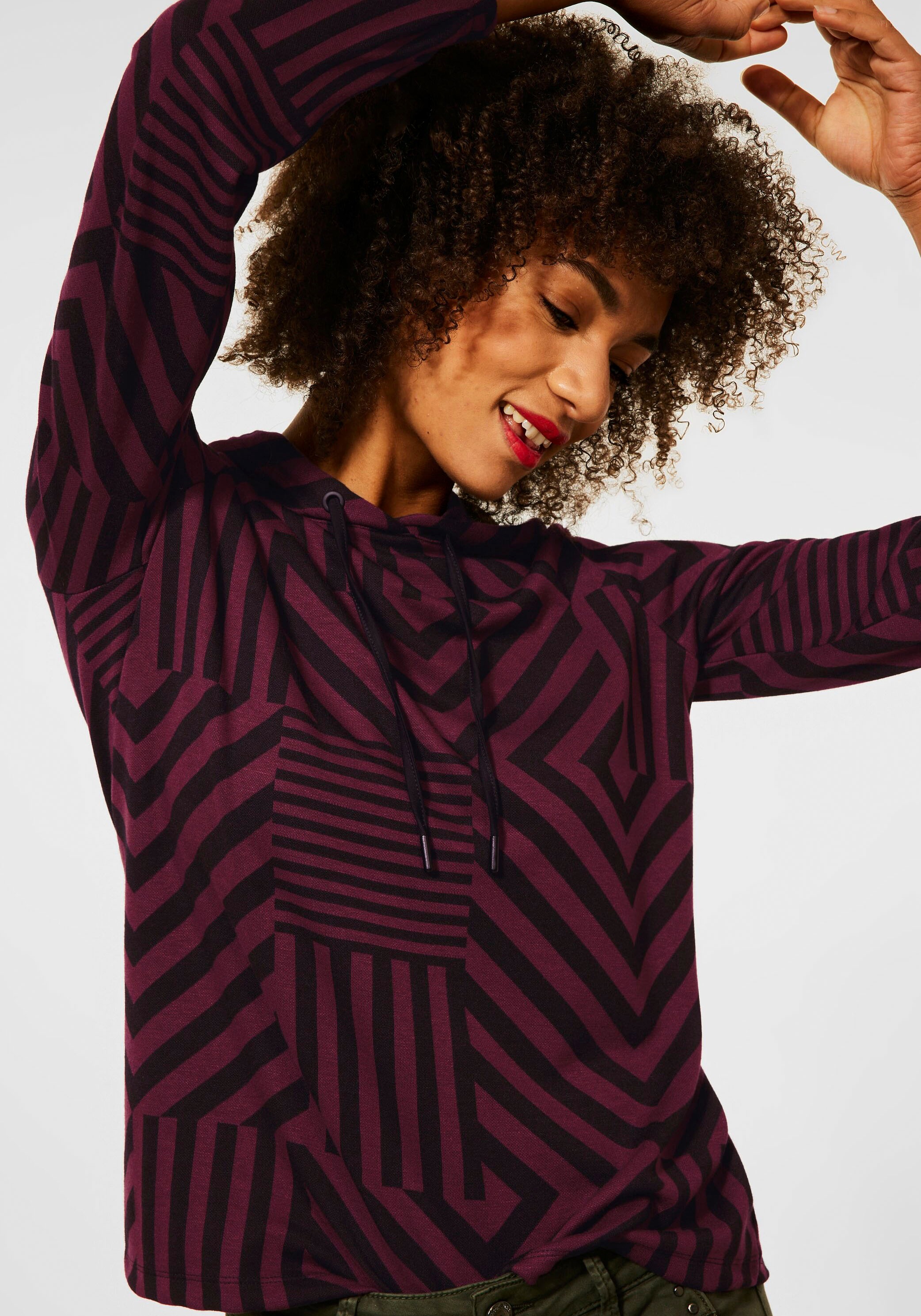 STREET ONE Langarmshirt, mit strukturiertem Stoff