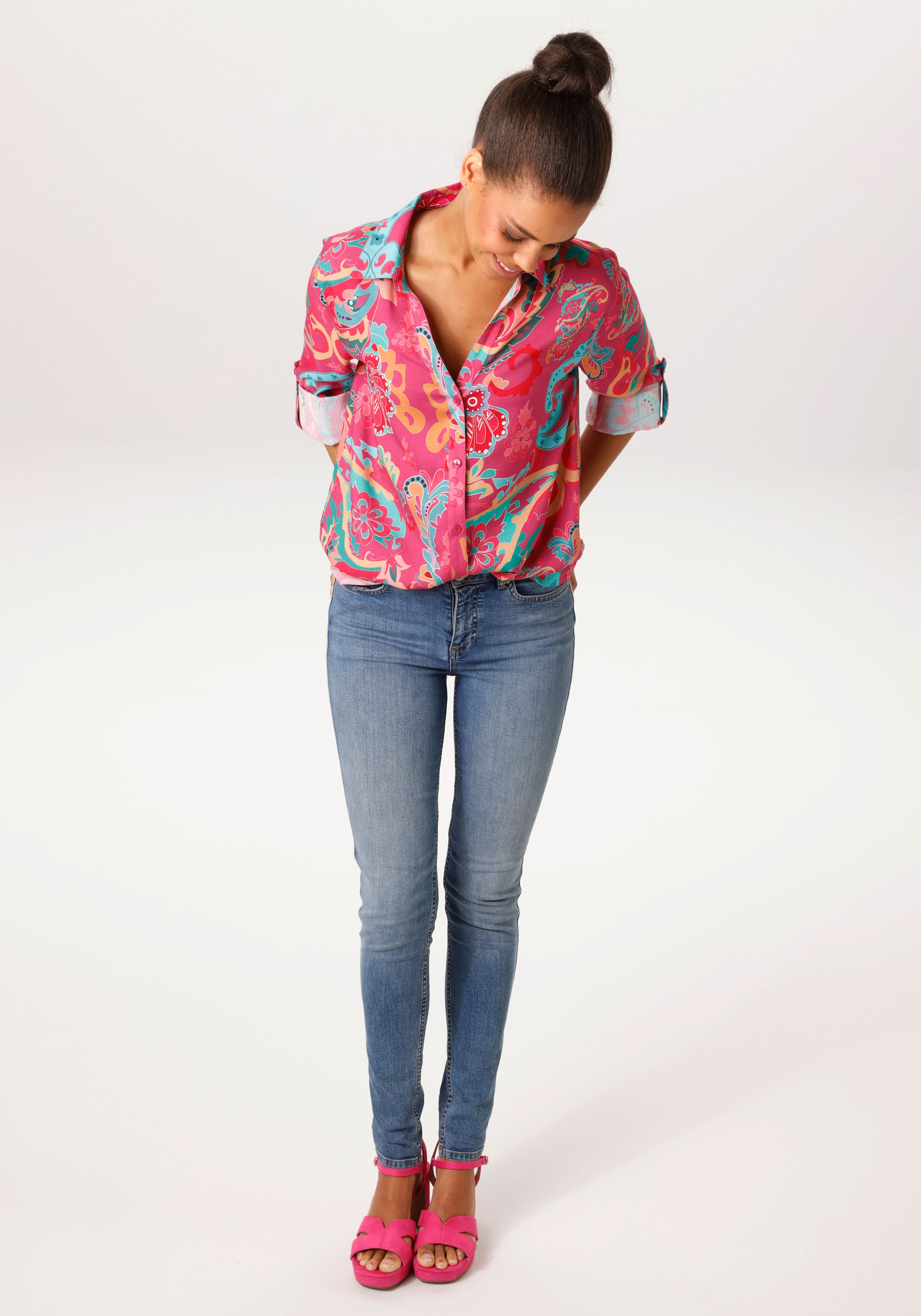 Aniston CASUAL Hemdbluse mit farbenfrohem, grafischen Druck