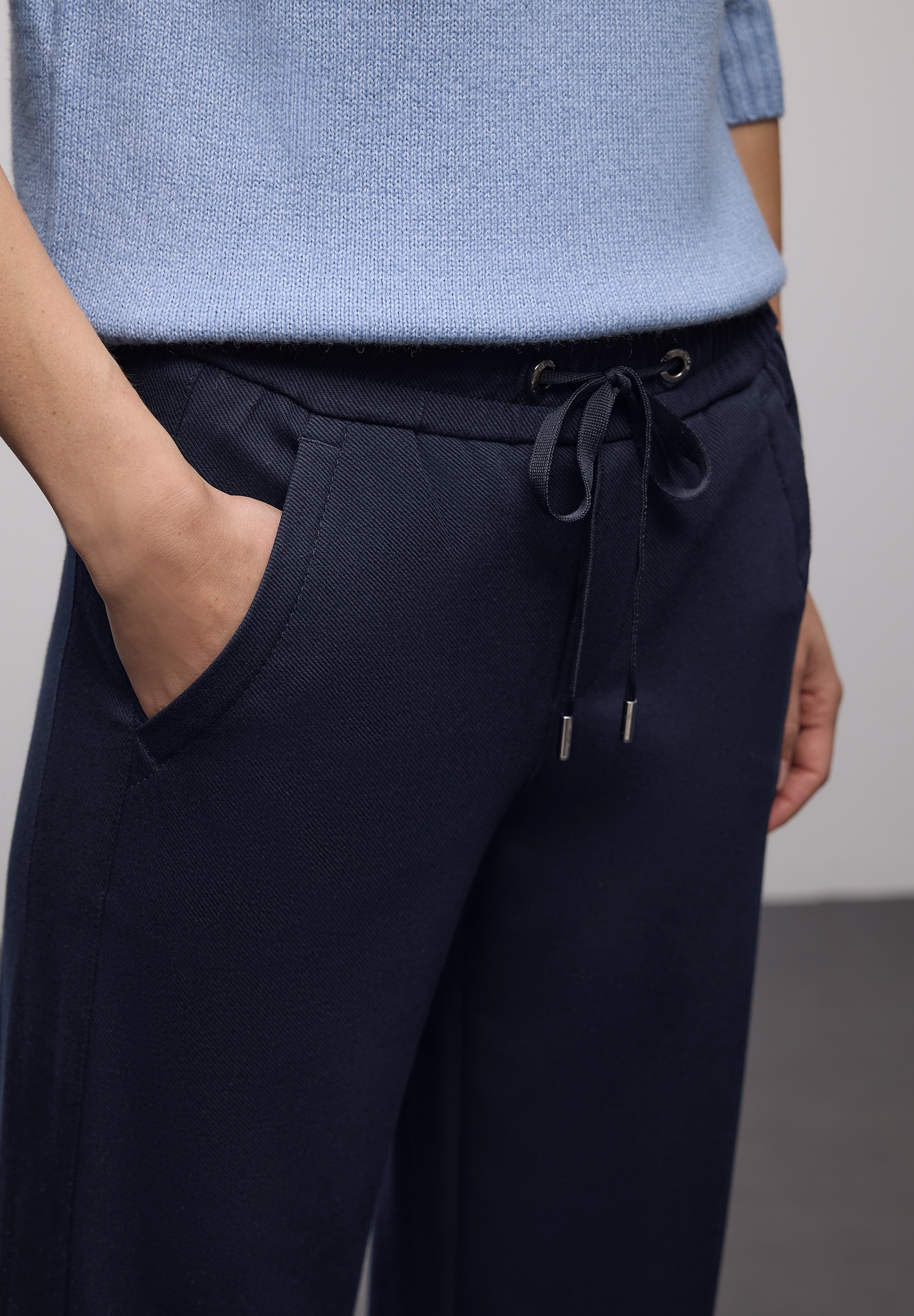 STREET ONE Stoffhose  mit Tape-Details