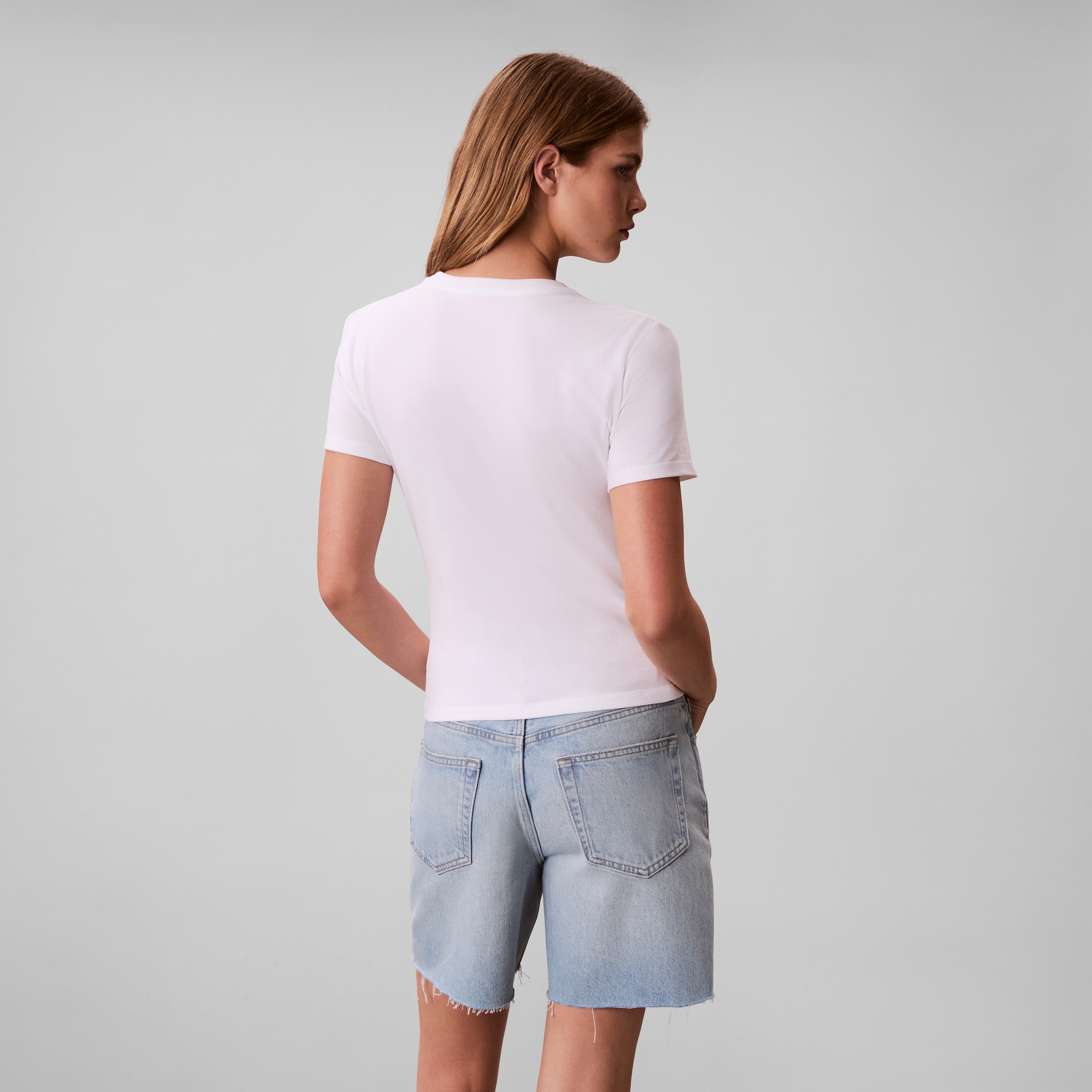 Calvin Klein Jeans T-Shirt »GRADIENT MONOLOGO SLIM TEE« Regular fit mit Rundhalsausschnitt