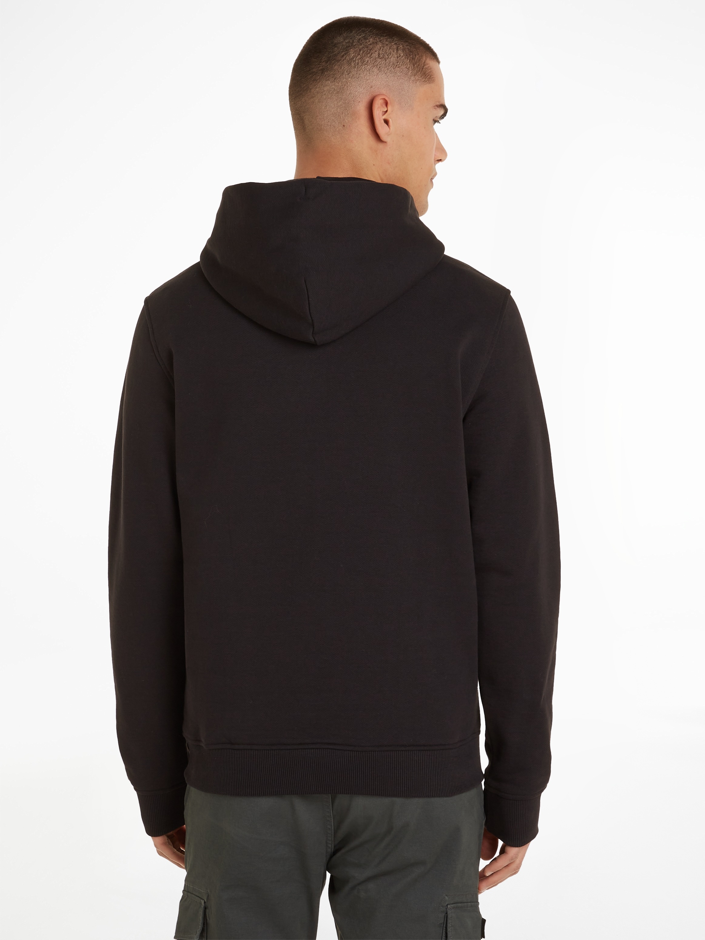 Tommy Jeans Plus Kapuzensweatshirt »TJM REG BADGE HOODIE EXT«, mit wärmend weicher Innenseite