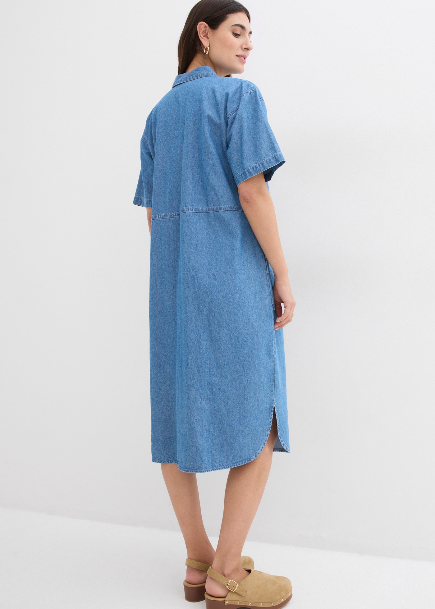 bonprix Jeanskleid »Jeanskleid, Oversized« 2 Stk. tlg. Brusttasche Jeanskleid, Oversized