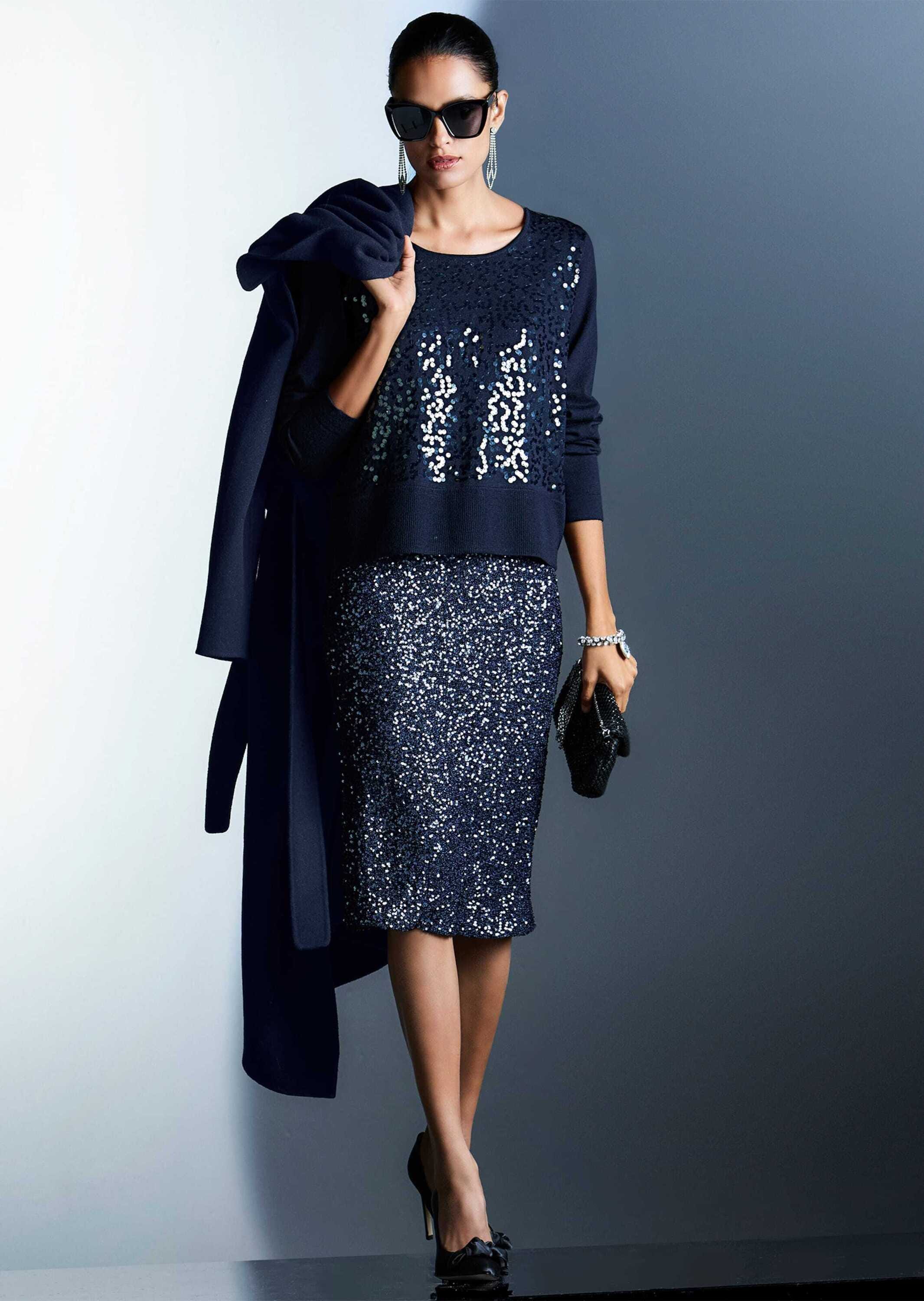 MADELEINE Longpullover »Pullover Rundhals-Pullover mit Glanz-Effekt«