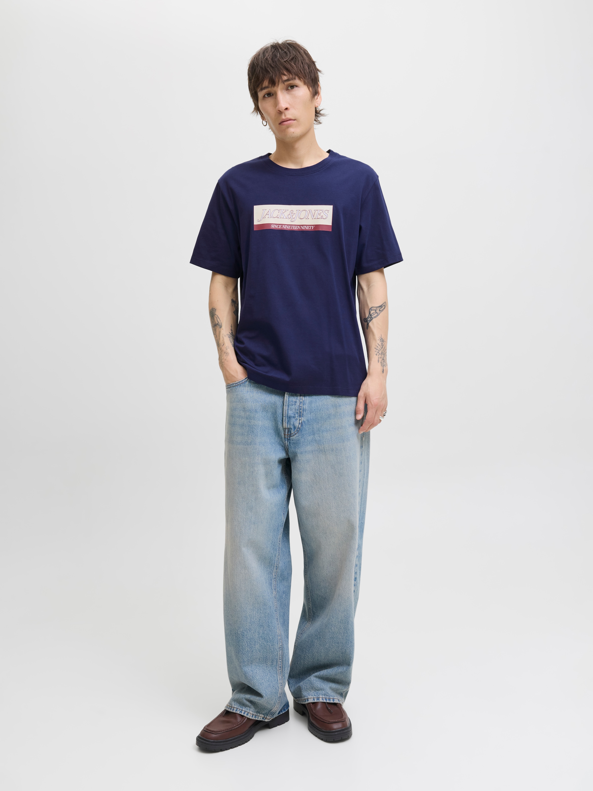 Jack & Jones T-Shirt »JORINWOOD BLOCK BRANDING TEE SS CN«