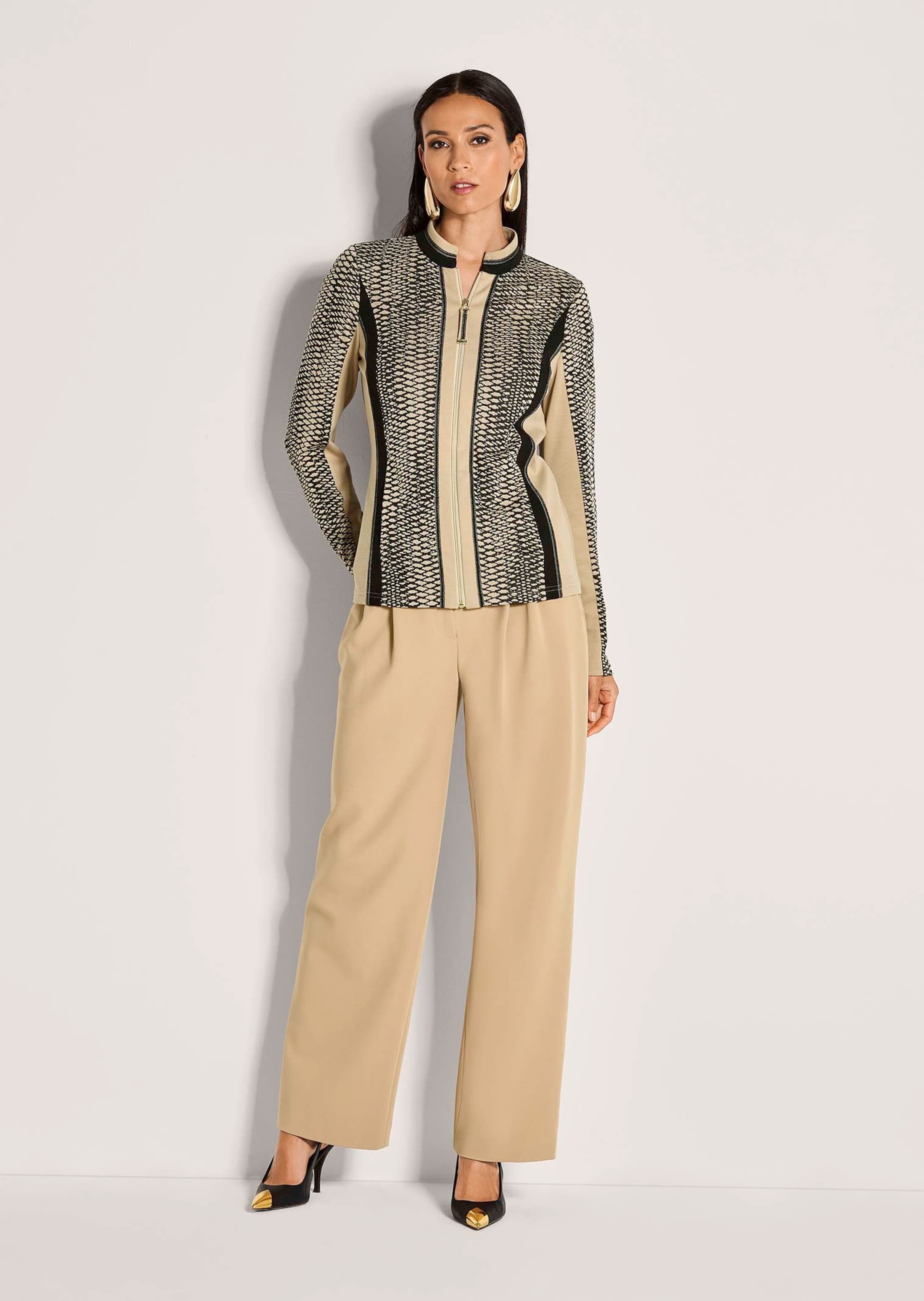 MADELEINE Jackenblazer »Jerseyblazer Moderner Businessblazer mit All-Over-Print« Jersey-Materialmix, Zierbänder