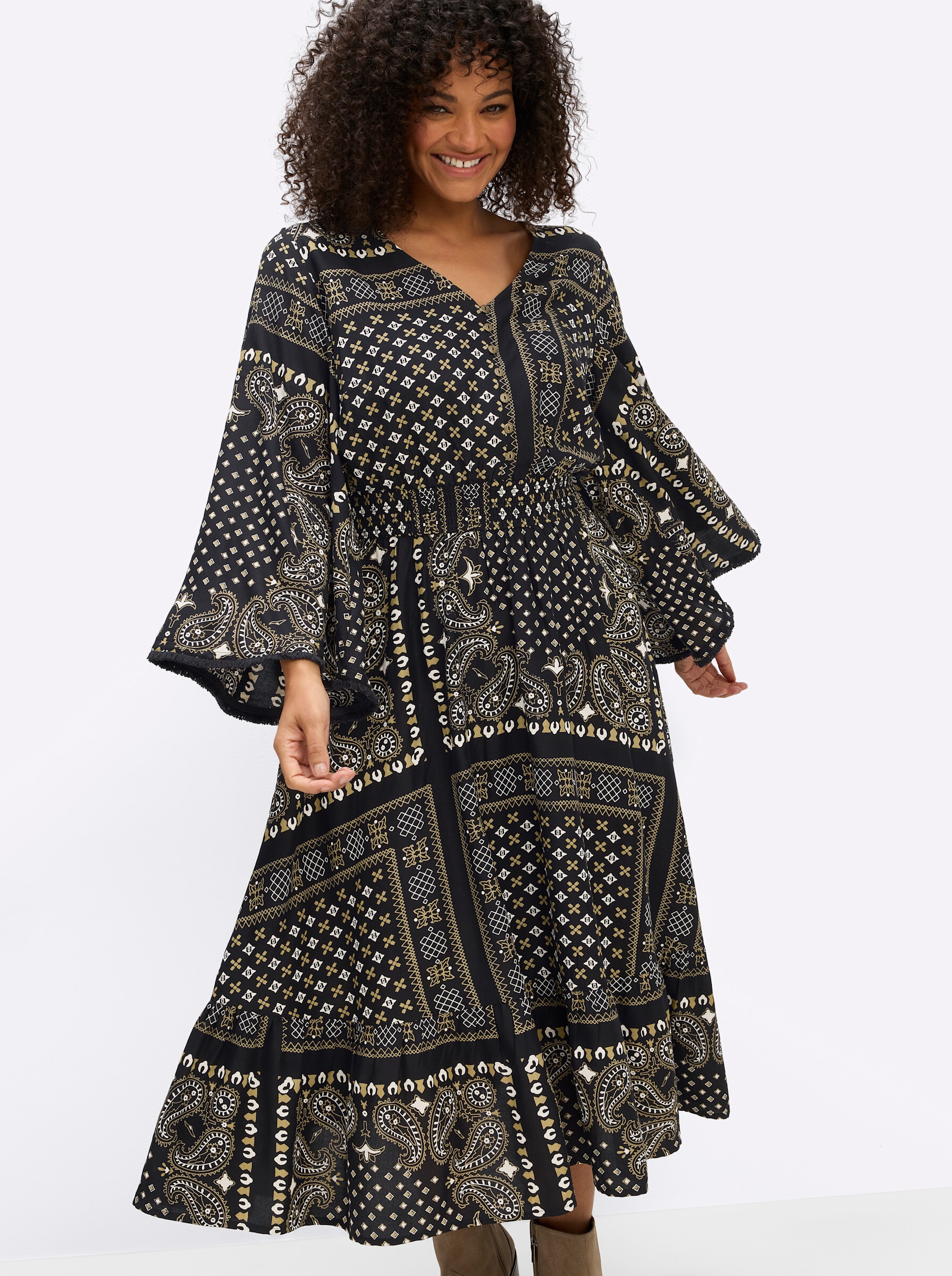 sheego by Joe Browns Maxikleid »Maxikleid Maxikleid mit Paisley- und Ornamentmuster« Nahttasche