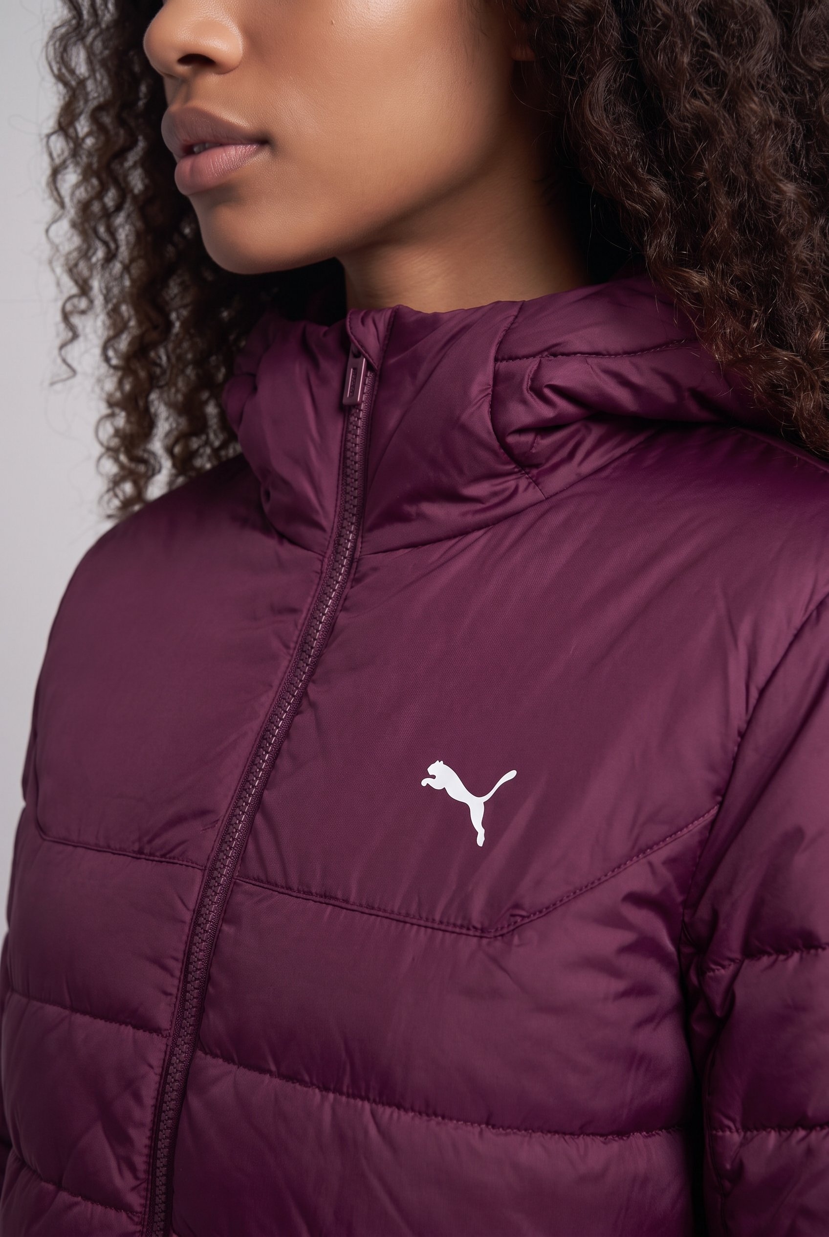 PUMA Winterjacke »ESS HOODED PADDED JACKET« mit Kapuze mit Kapuze, minimalistisches Design