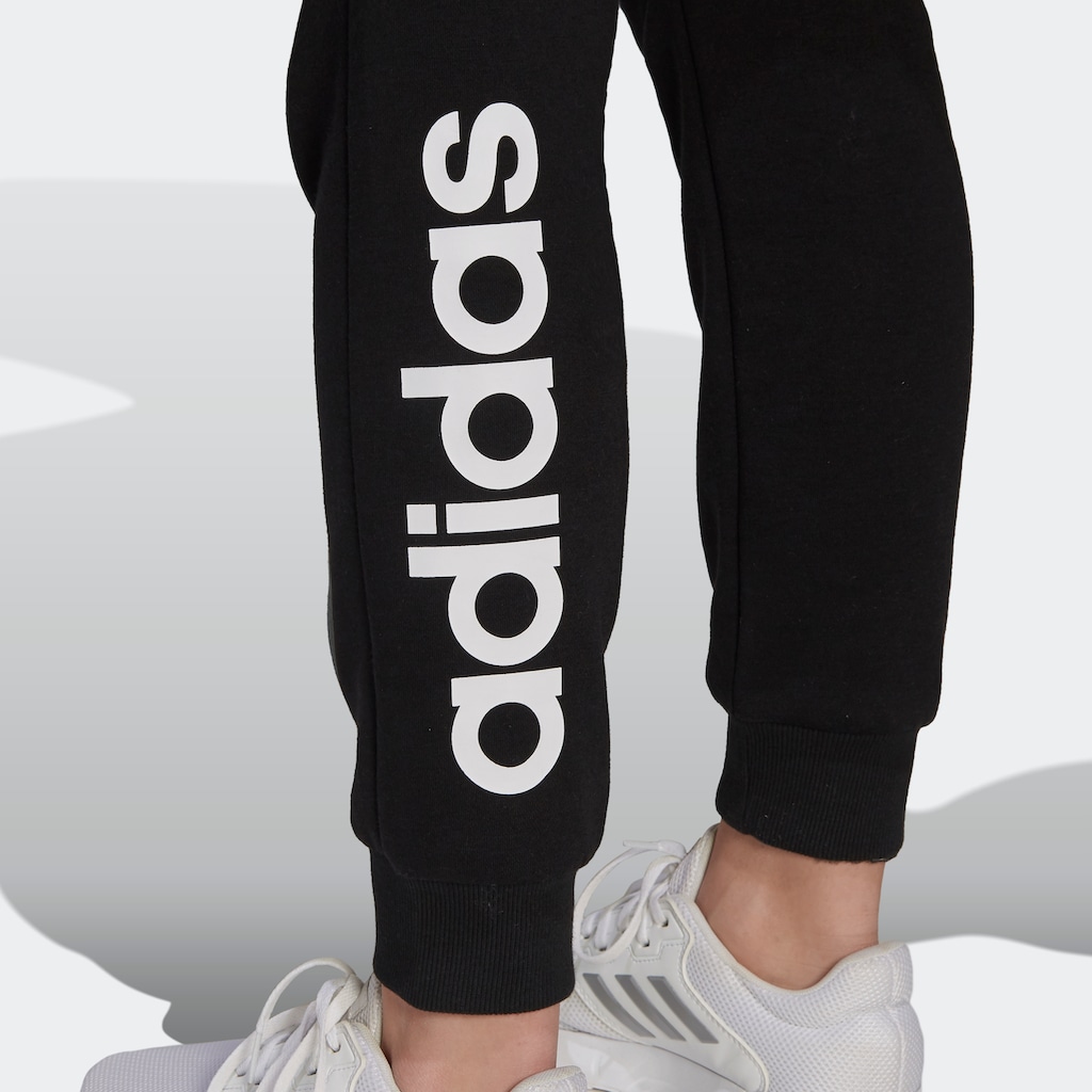 adidas Sportswear Sporthose »ESSENTIALS FLEECE LOGO HOSE«, (1 tlg.)