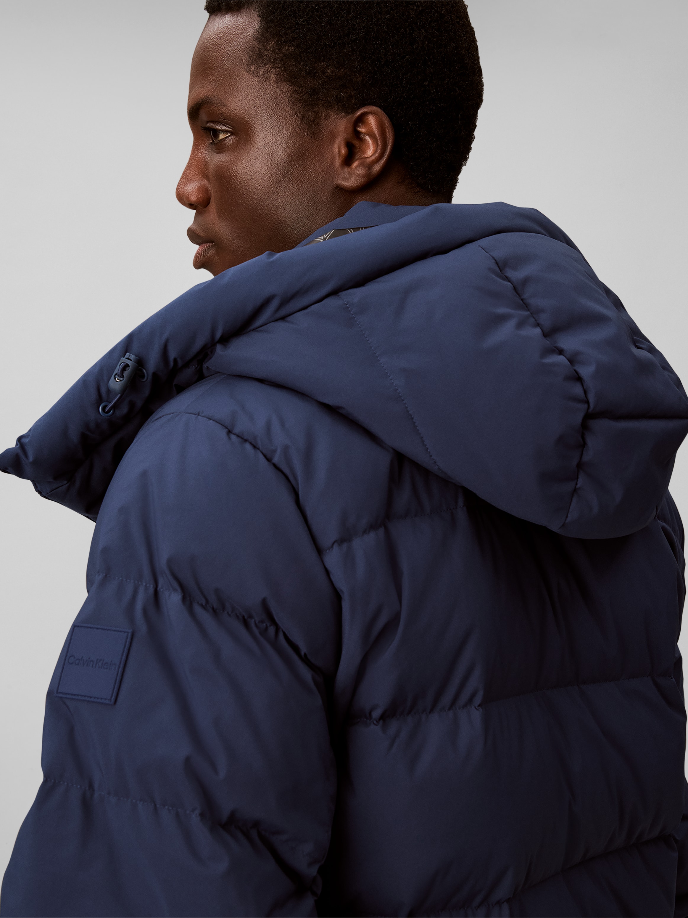 Calvin Klein Steppjacke »MATTE DOWN PUFFER« mit Kapuze Regular fit mit Kapuze