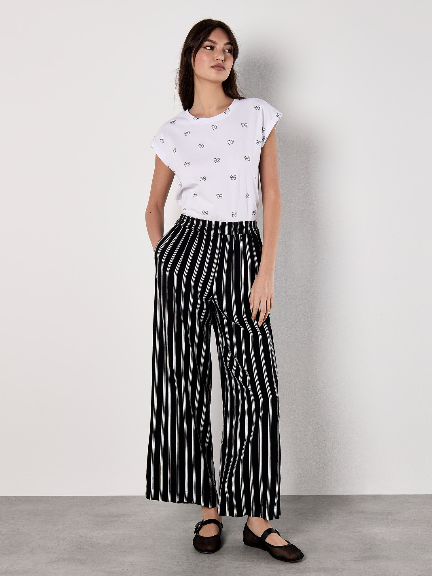 Apricot Shirttop »Top« mit Schleifenprint