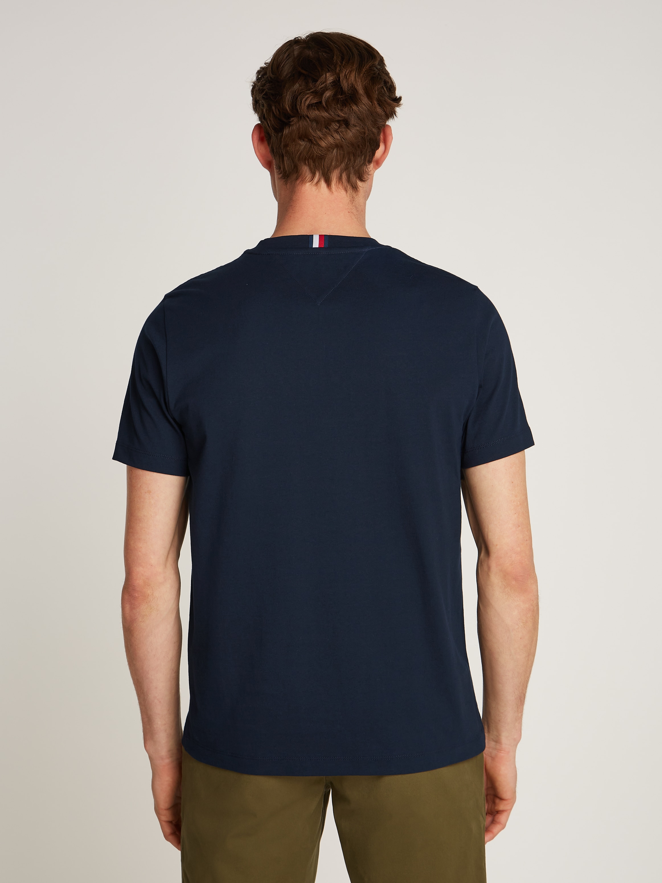 Tommy Hilfiger »SCRIPT LOGO TEE« mit aufgesticktem Logo