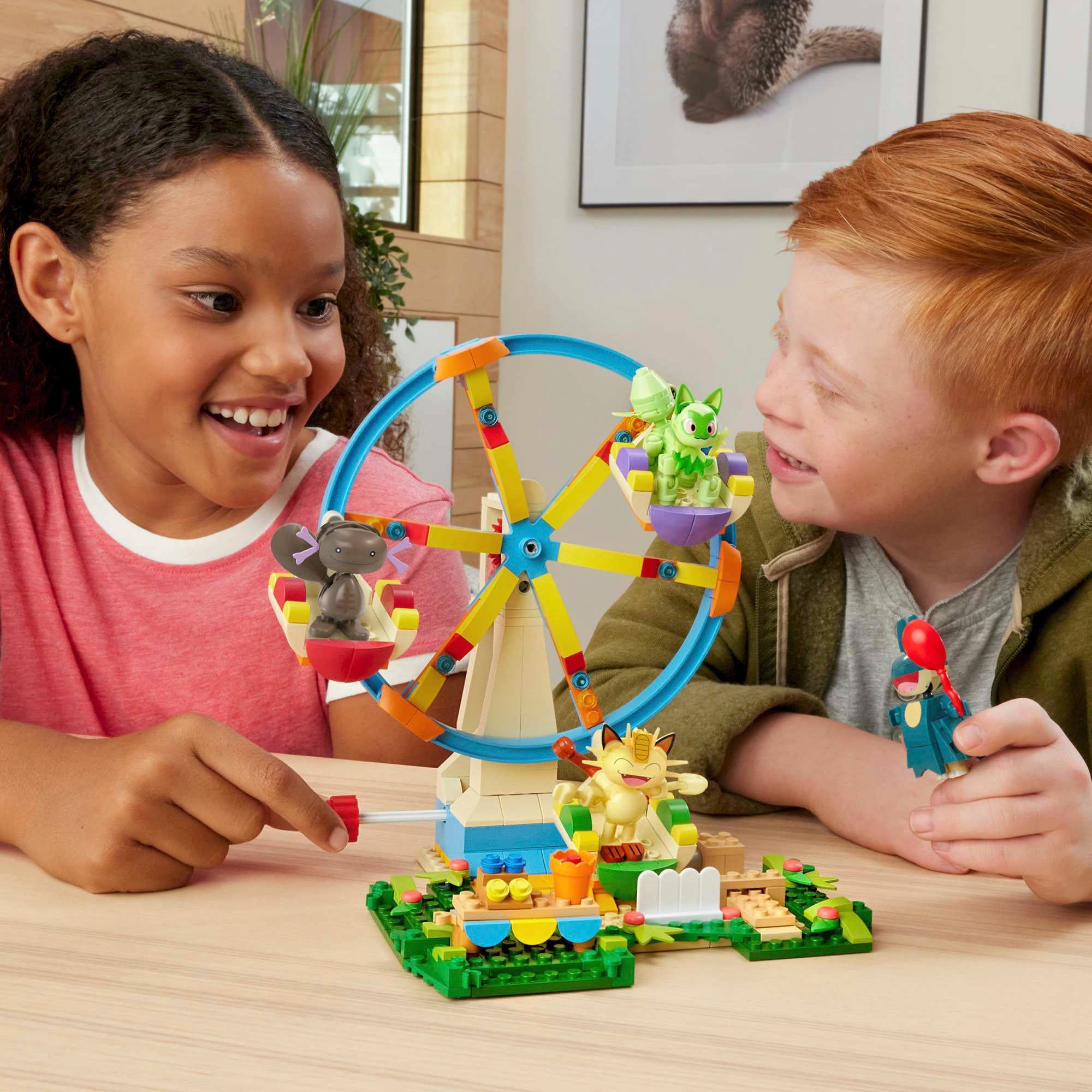 MEGA Konstruktions-Spielset »MEGA Pokémon Spaß auf dem Riesenrad«