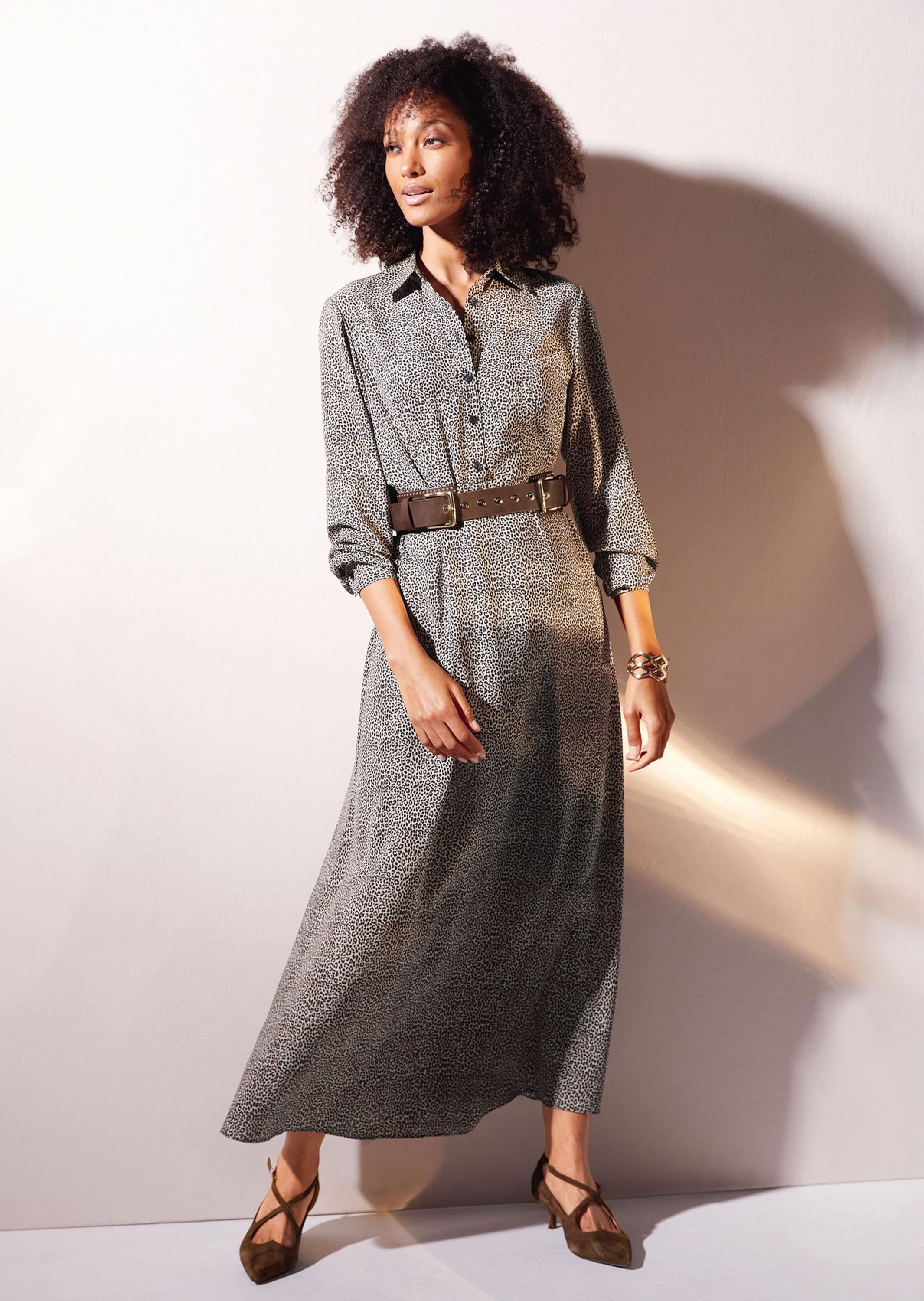 MADELEINE Midikleid »Kleid Langes Hemdblusenkleid mit Unikat-Print«